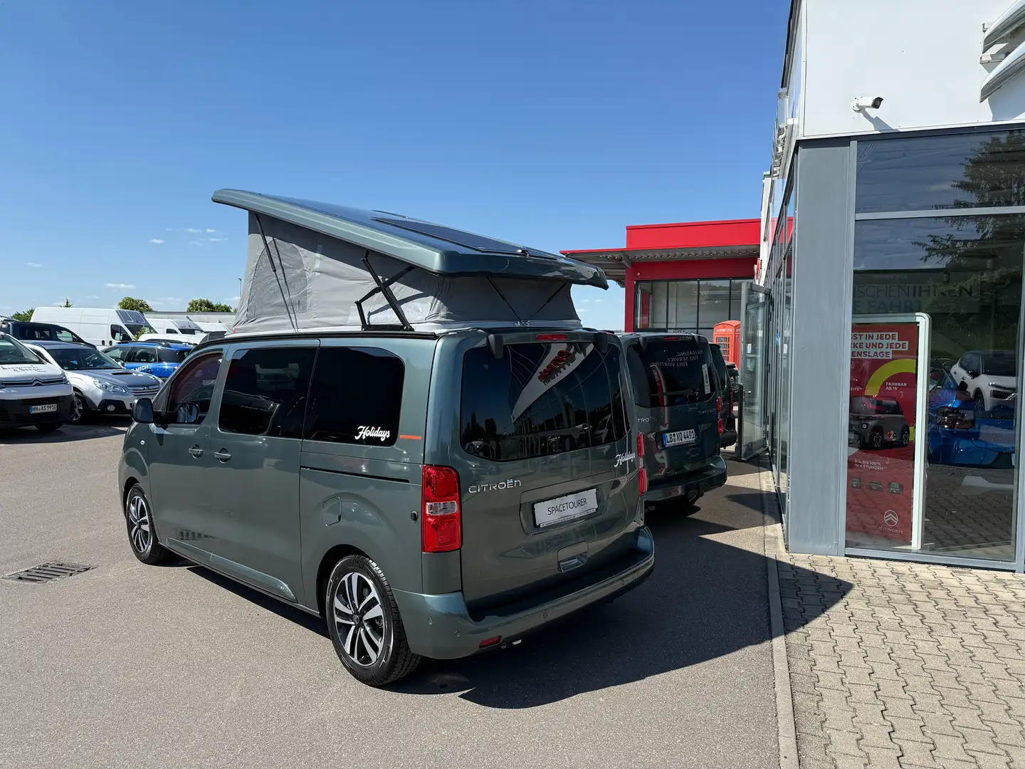 Citroen Holidays Blue HDI 180 EAT8 Plus Max Paket Vert - 2