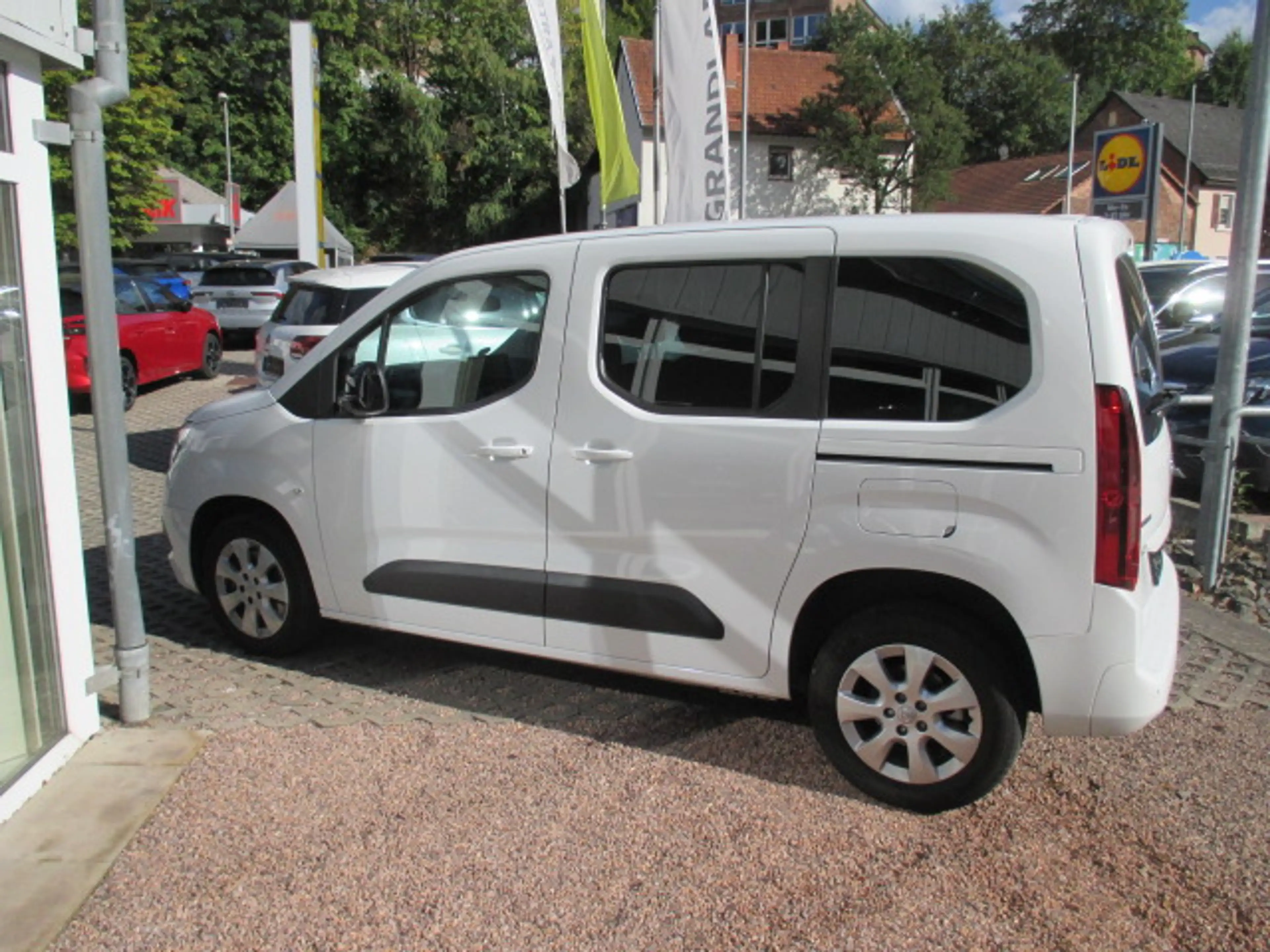 Opel Combo Edition — photo 3