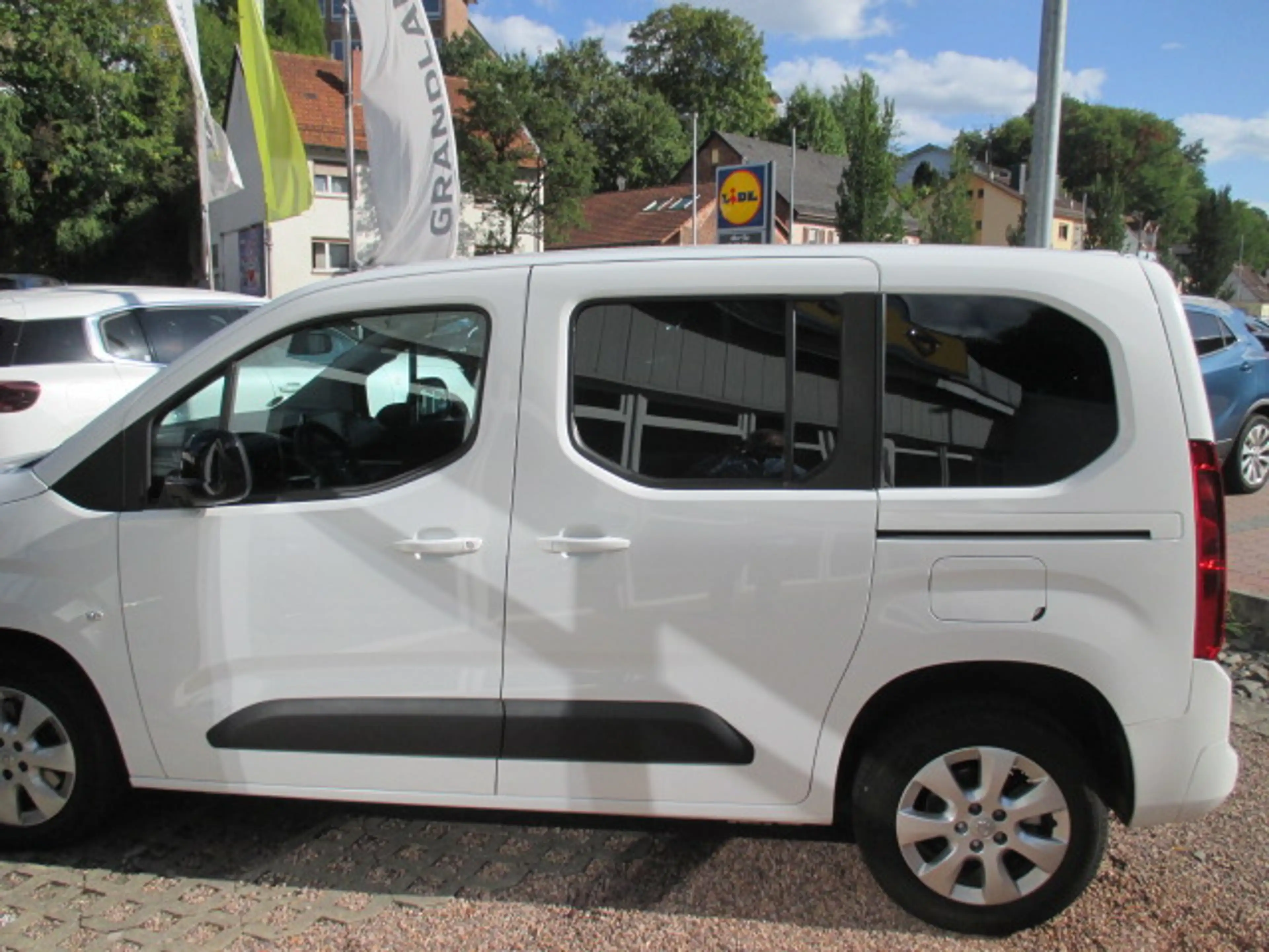 Opel Combo Edition — photo 2