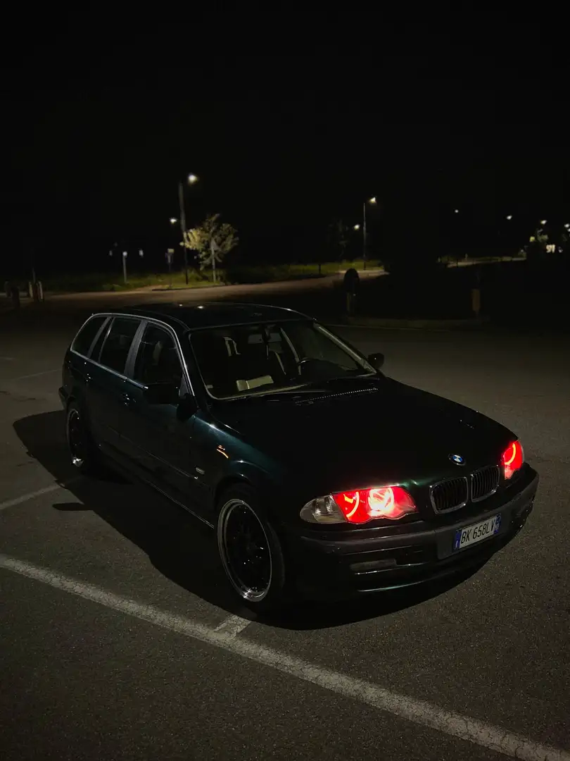BMW 330 330d Touring - 1