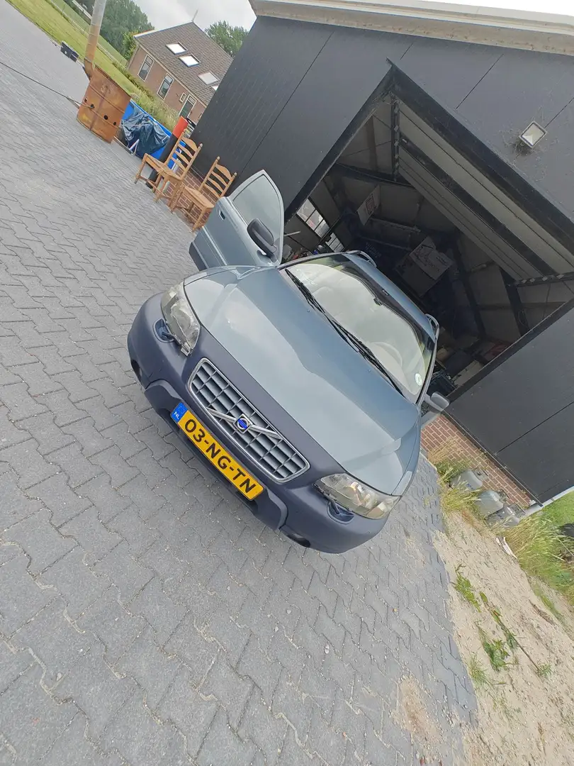 Volvo XC70 D5 AWD Automatik - 1