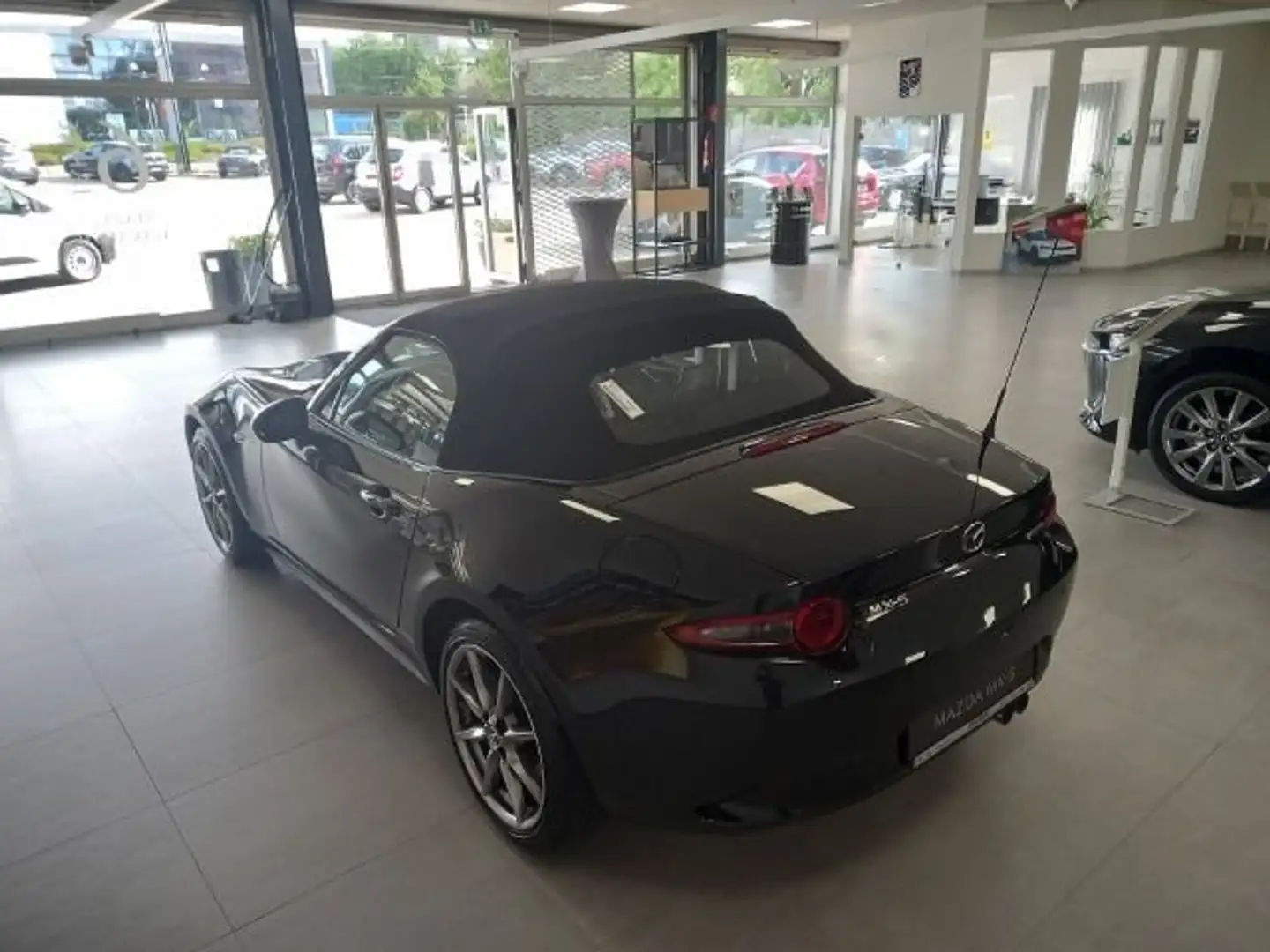 Mazda MX-5 NAVI|CarPlay|SHZ|Kamera|LED|Klimaaut. Schwarz - 2