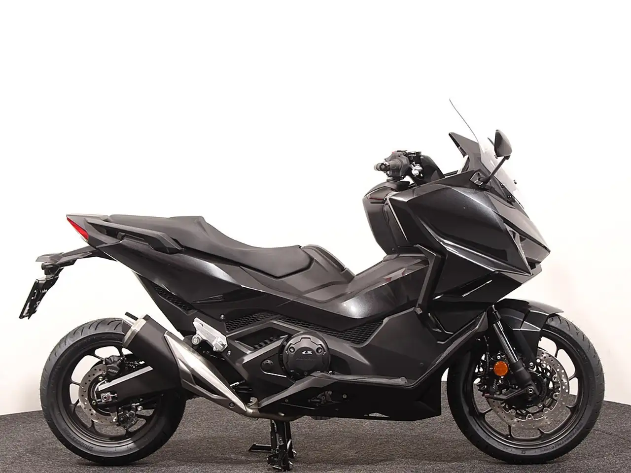 Honda Forza 750