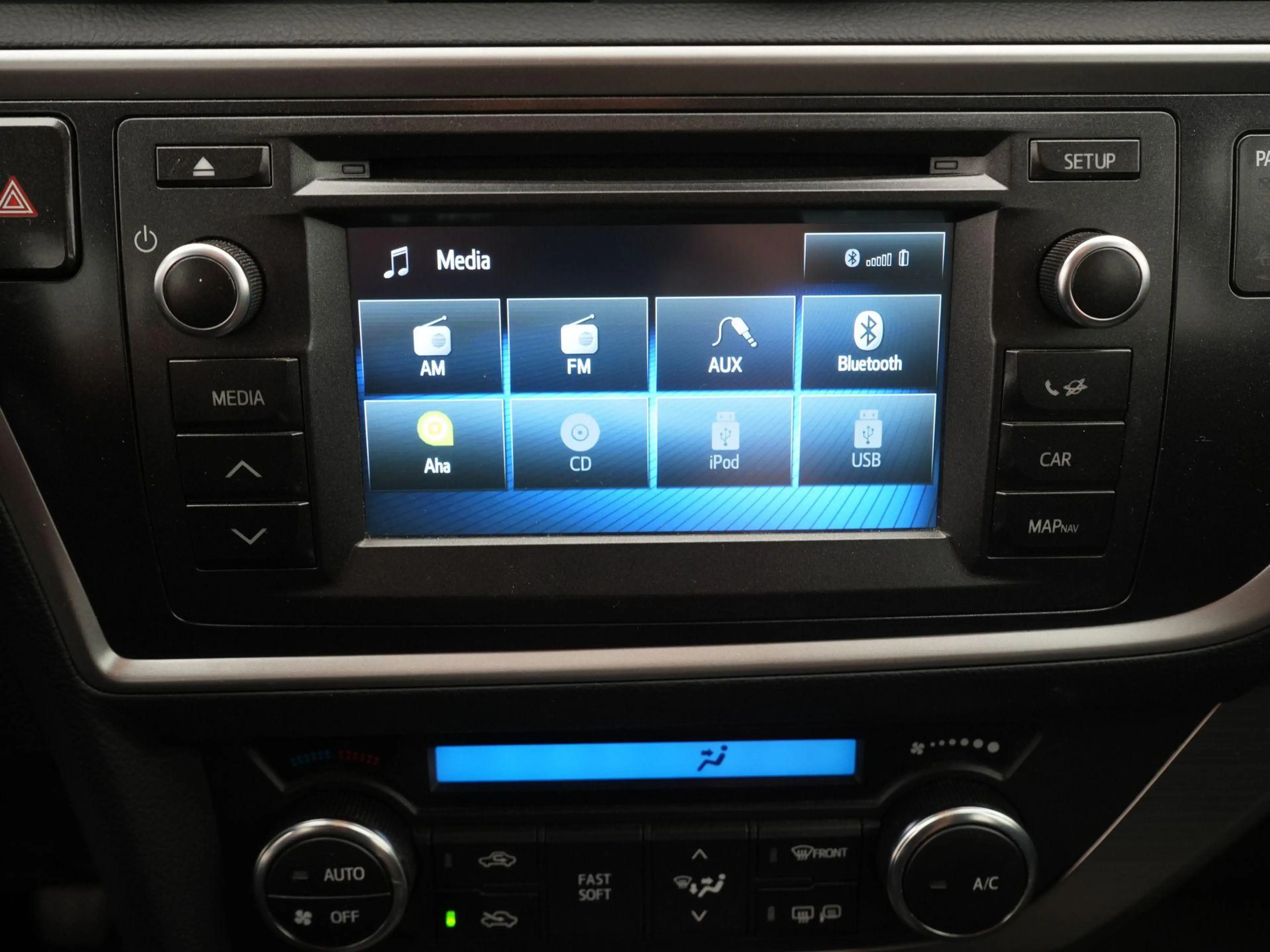 Toyota Auris 1.6 Aspiration — photo 13