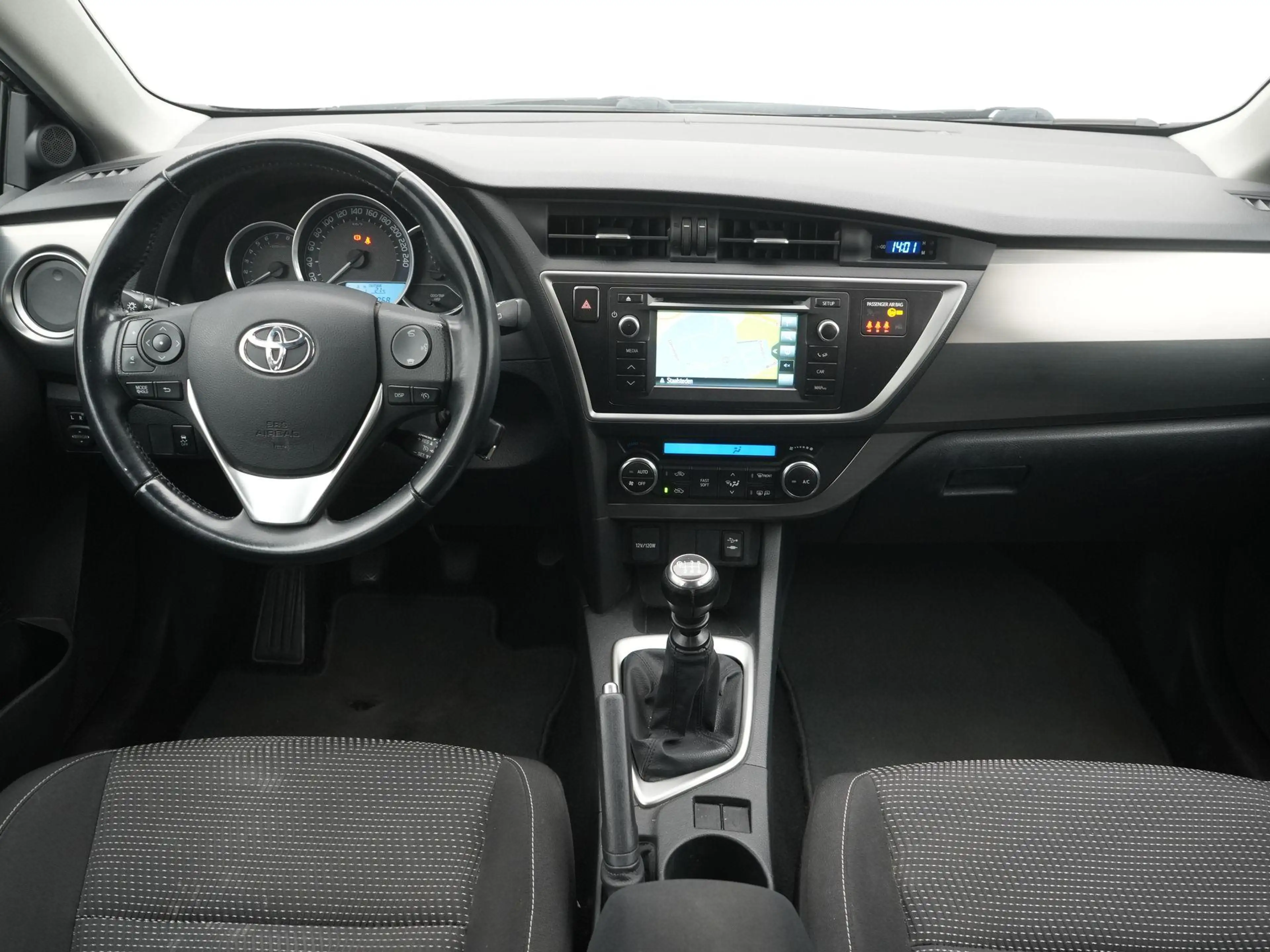 Toyota Auris 1.6 Aspiration — photo 7