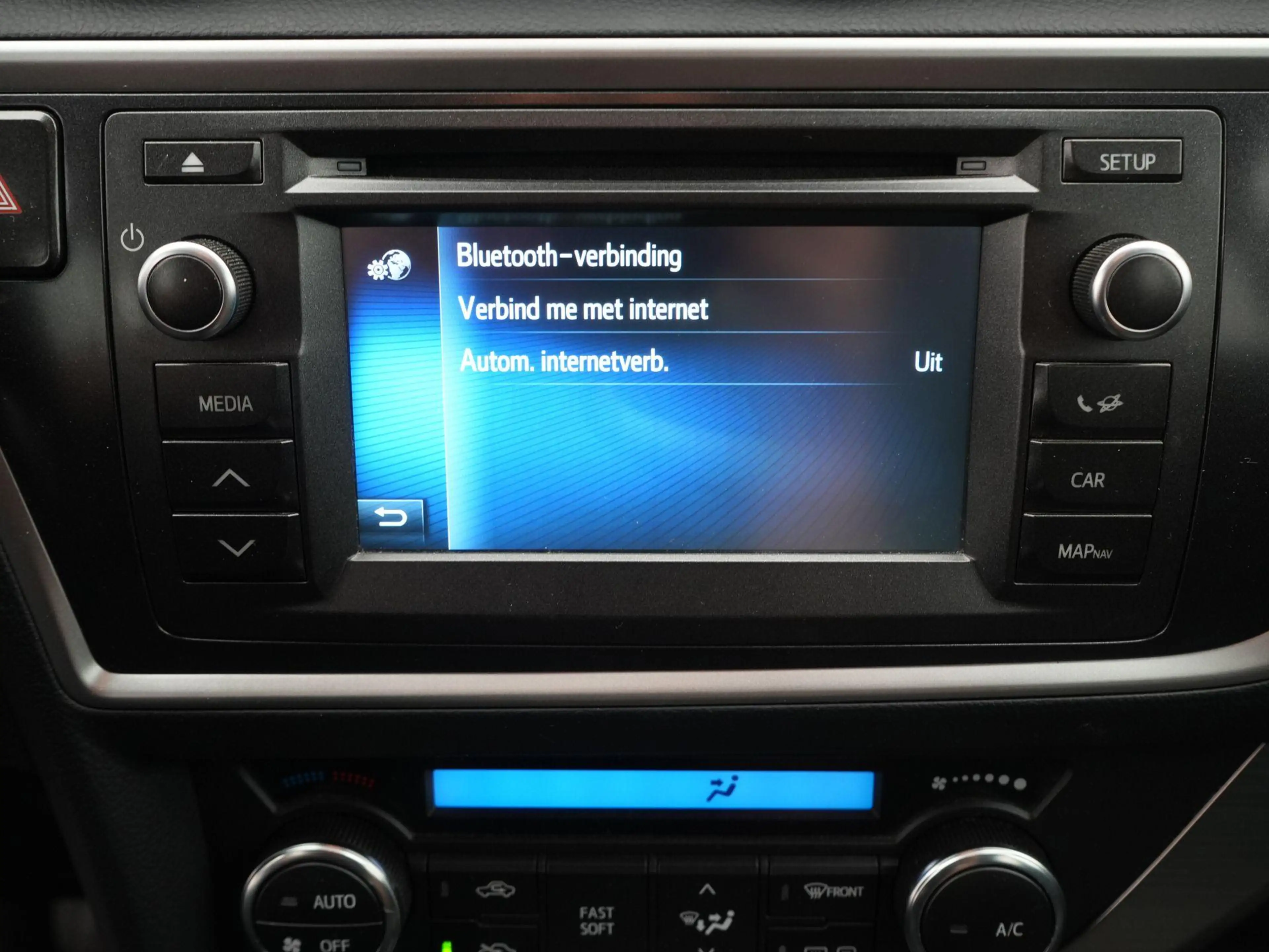Toyota Auris 1.6 Aspiration — photo 15