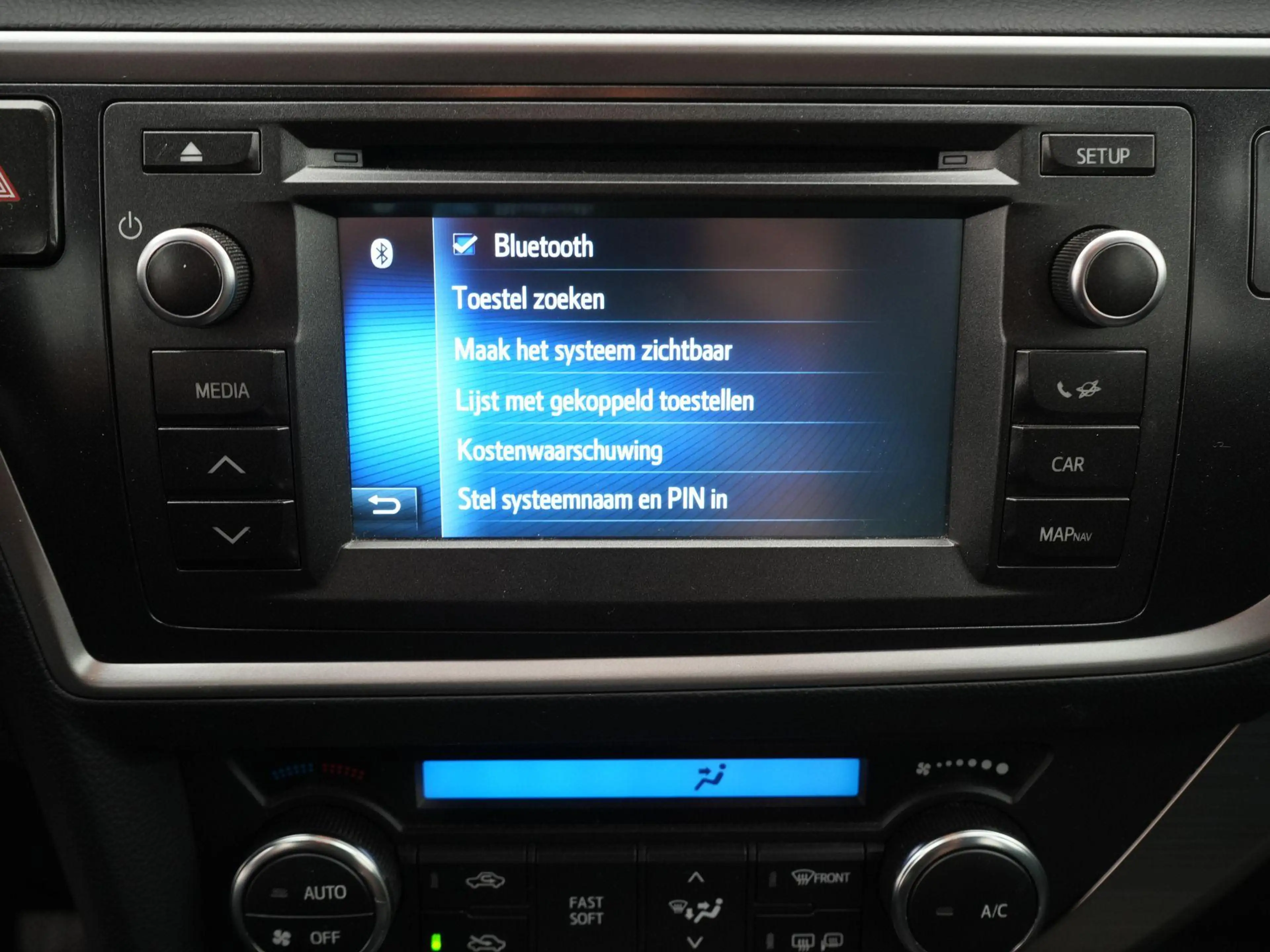 Toyota Auris 1.6 Aspiration — photo 14