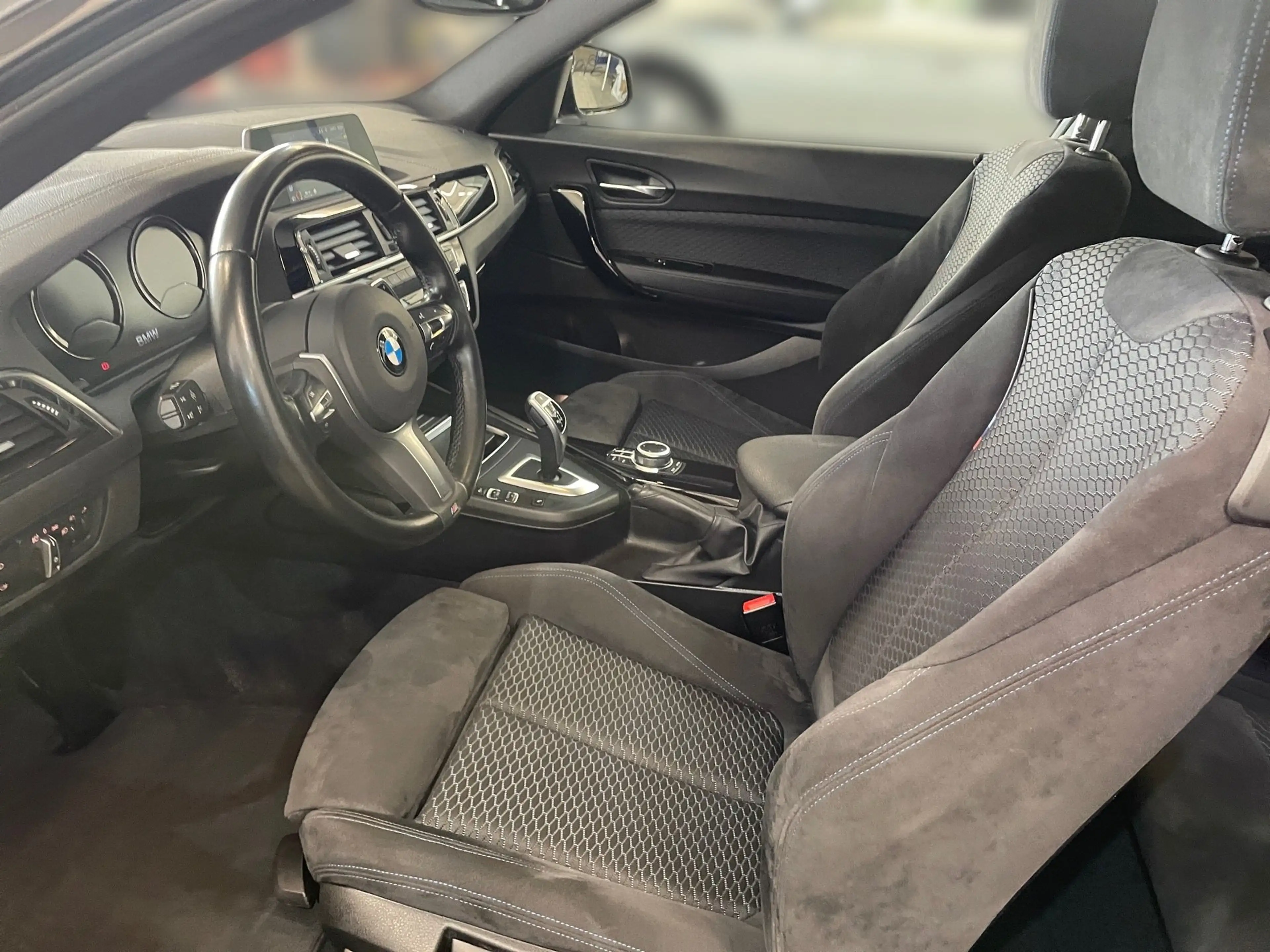 BMW 230 i Coupe M Sport *LED*PDC*SITZH* — photo 9