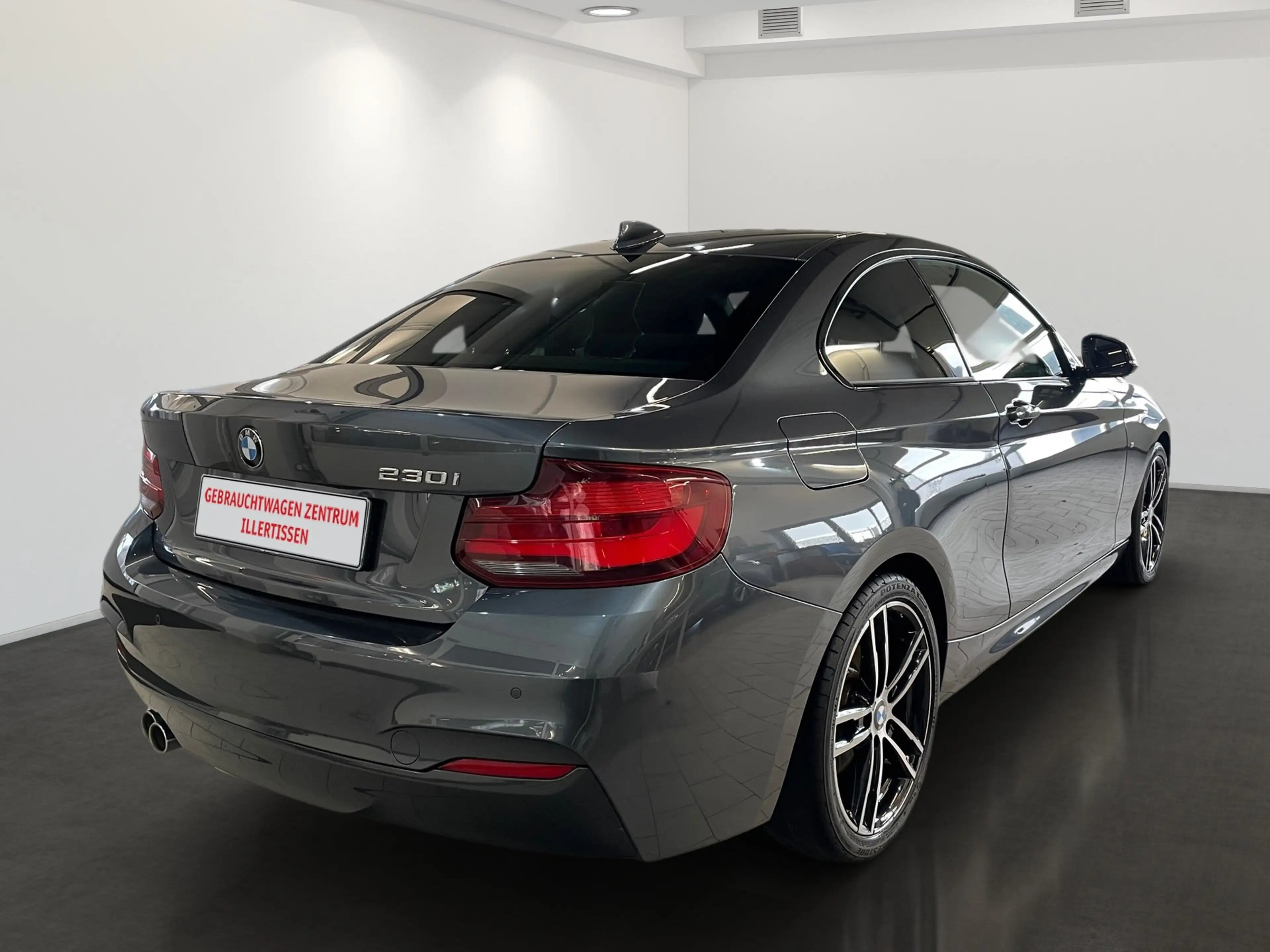 BMW 230 i Coupe M Sport *LED*PDC*SITZH* — photo 5