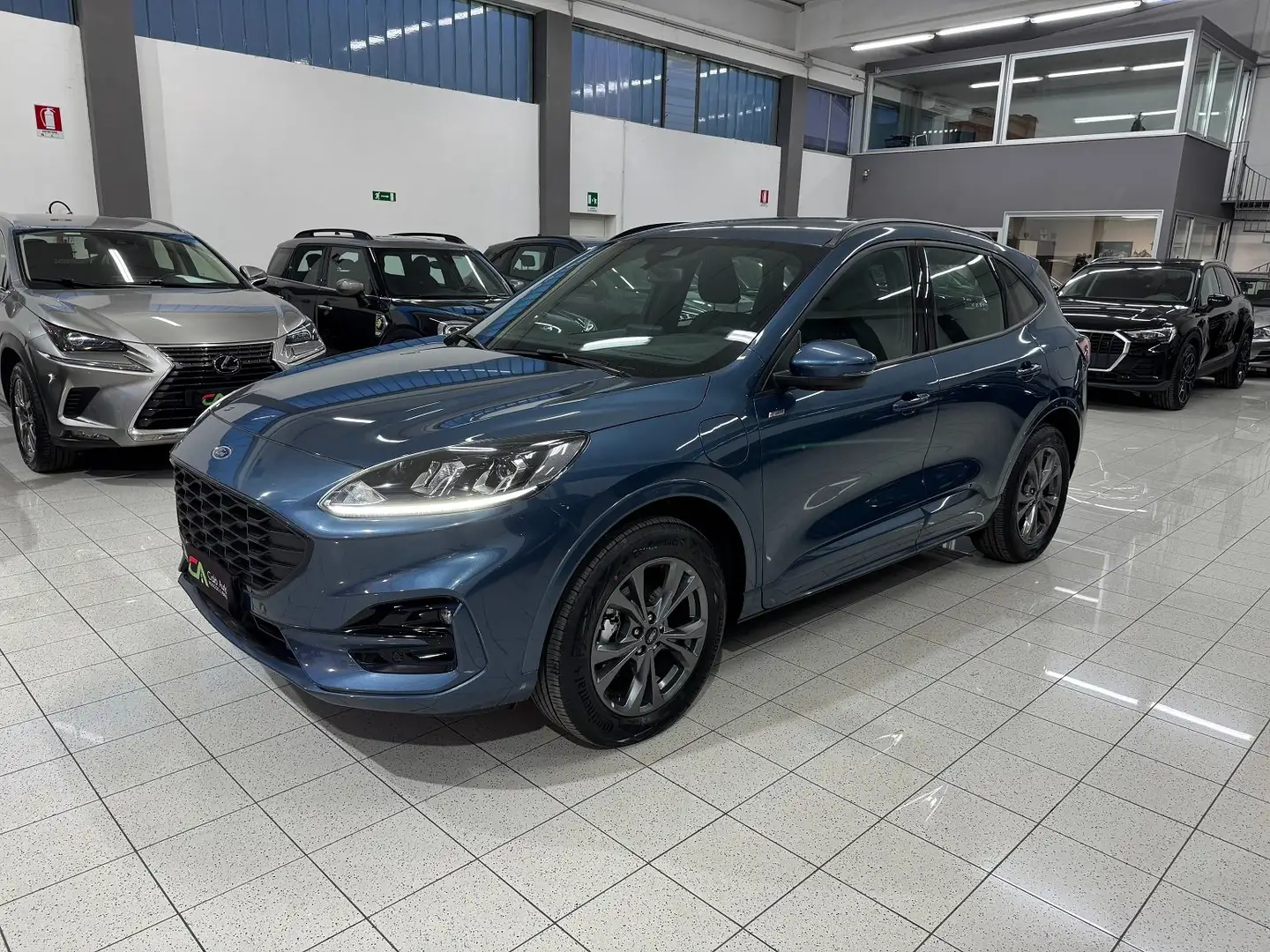 Ford Kuga 2.5 phev ST-Line 2wd 225cv cvt NUOVA DISPONIBILE!! Azul - 1