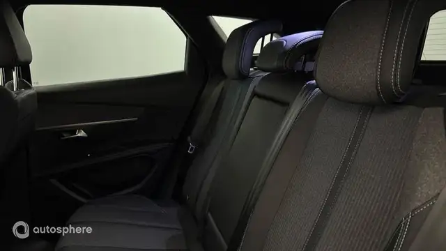 Peugeot 3008 view 13