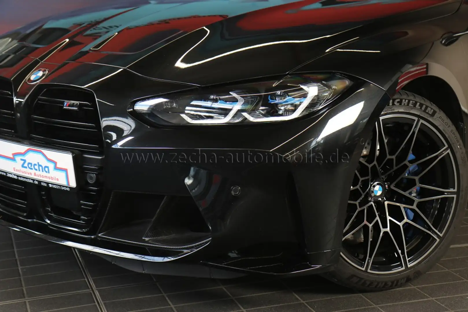 BMW M4 xDr. Coupé Competition M-DrivPack.Carbon.360° Noir - 2