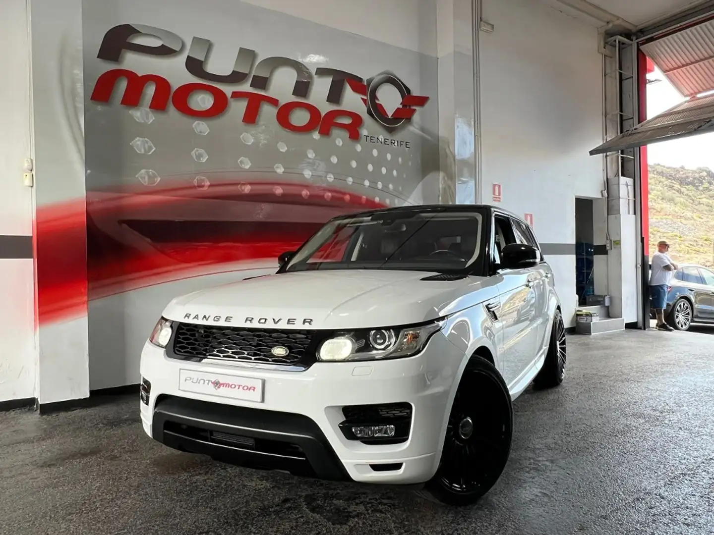 Land Rover Range Rover 3.0D TDV6 HSE AWD Aut. Blanco - 2