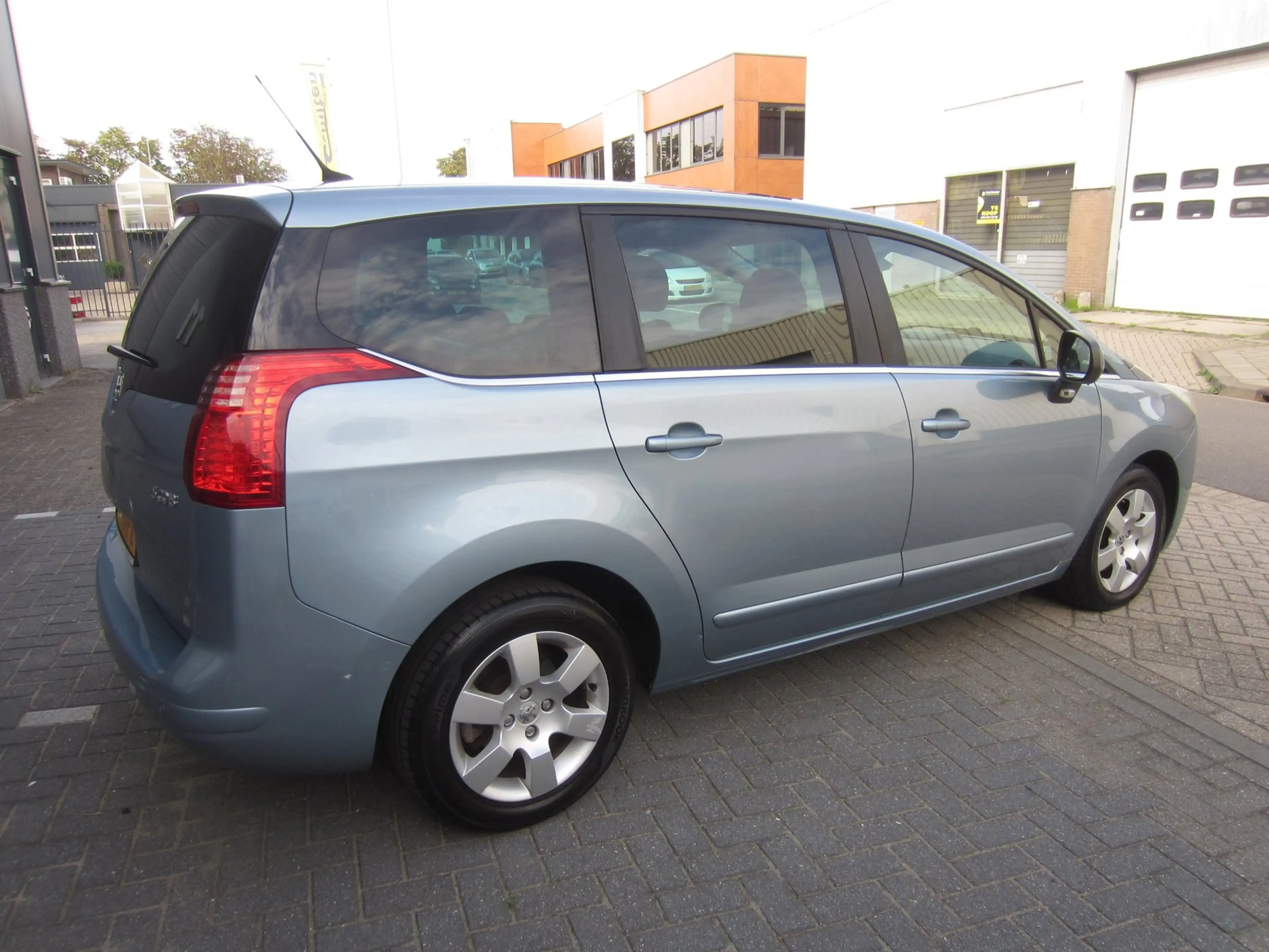 Peugeot 5008 1.6 THP ST 7p. 2012 Navi 80.000KM NAP! — photo 6