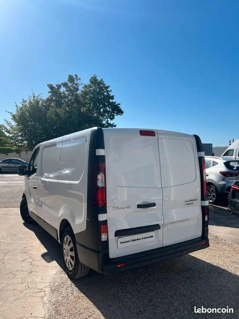 Renault Trafic III L1H1 2.0 dCi 120 Grand Confort Білий - 2