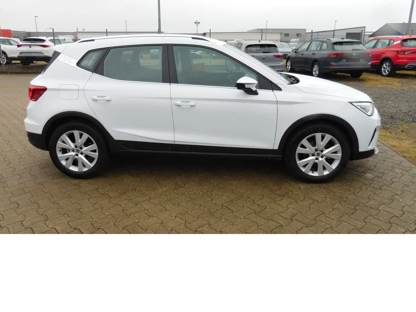 SEAT Arona 1.0 Perience TSI BMT Klima Navi Alu Blanc - 2