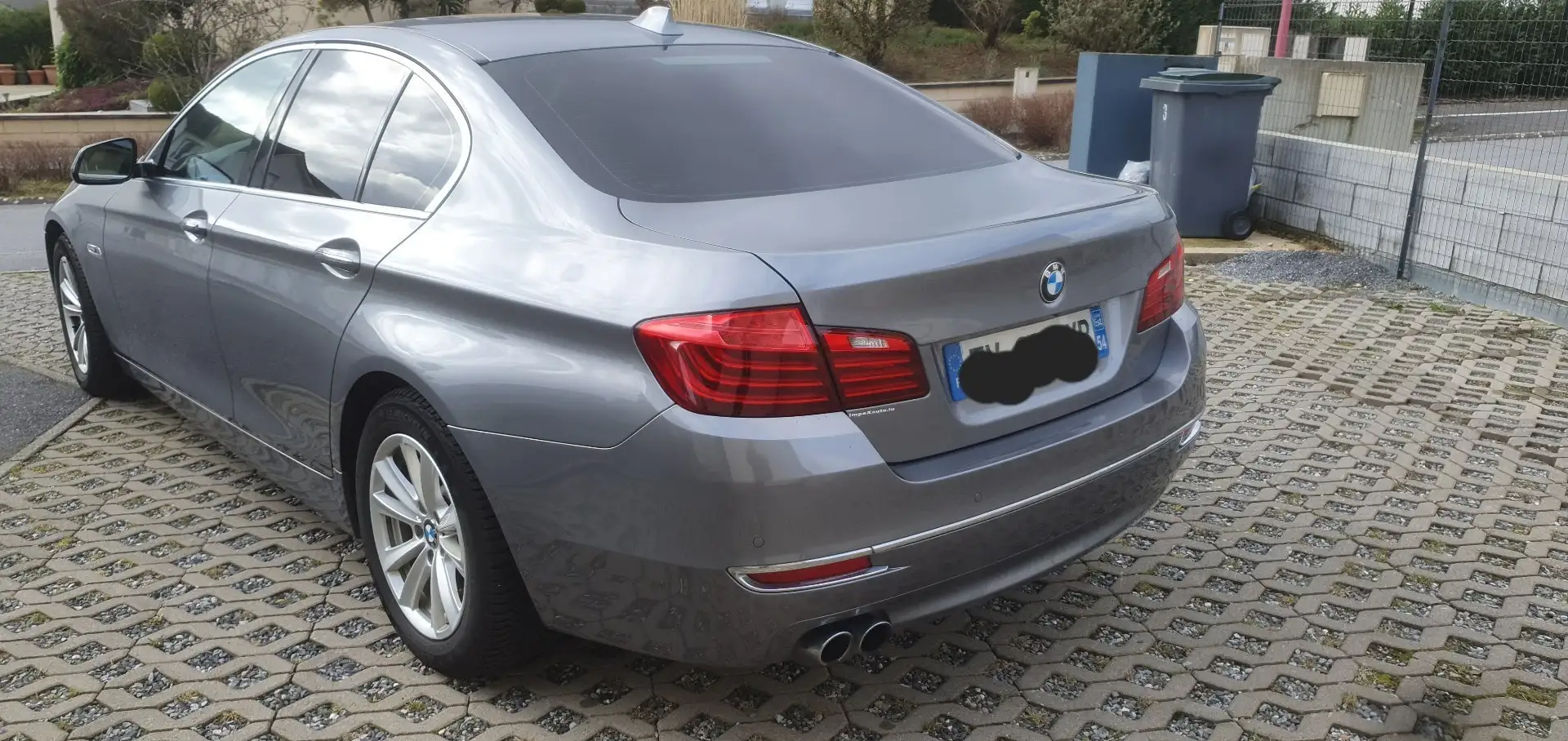 BMW 525 525d 218 ch Luxury  XDrive Gris - 2