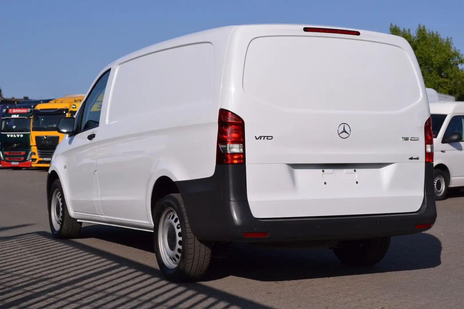 Mercedes-Benz Vito 116 CDI 4Matic 4x4 lang  Automatik 9G Weiß - 2