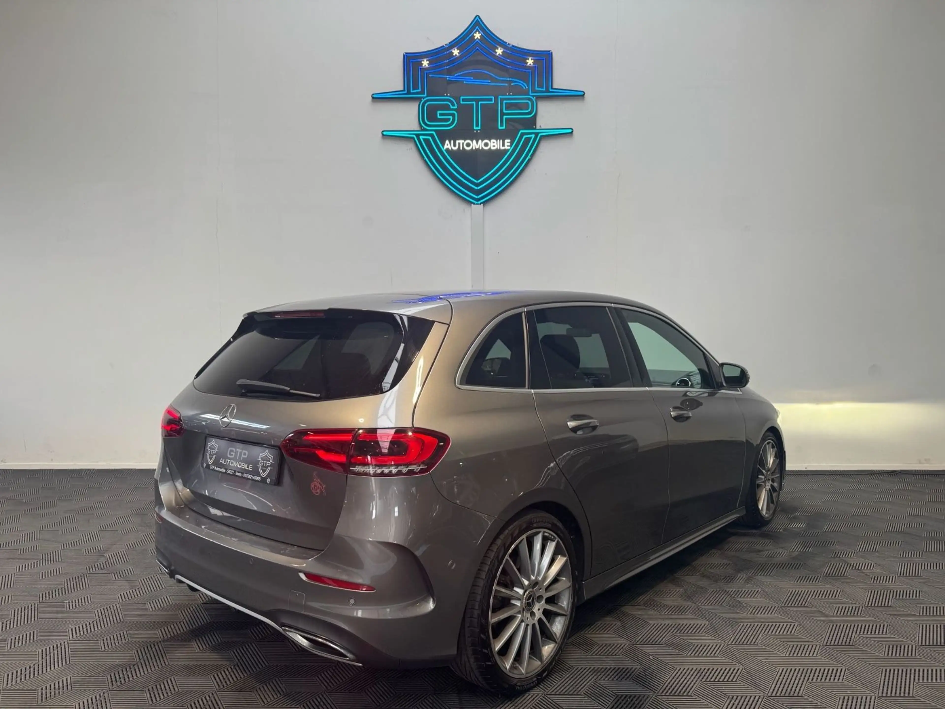 Mercedes-Benz B 220 d *AMG*360°Kam*AHK*Memory* — photo 5