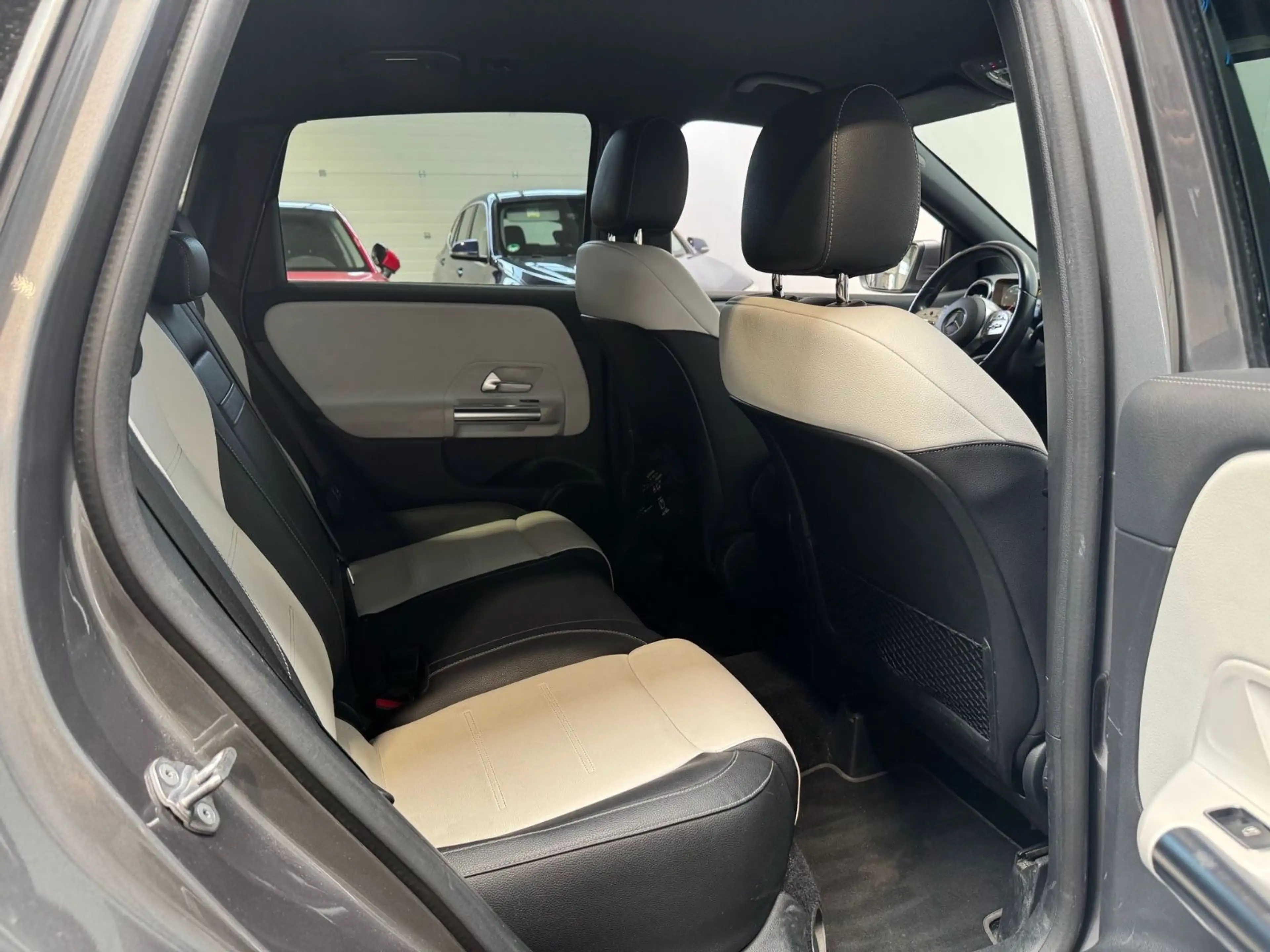 Mercedes-Benz B 220 d *AMG*360°Kam*AHK*Memory* — photo 13
