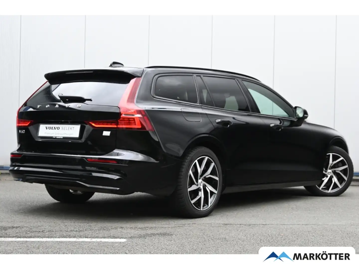 Volvo V60 Recharge Plus Dark AWD/ACC/Standhz Noir - 2