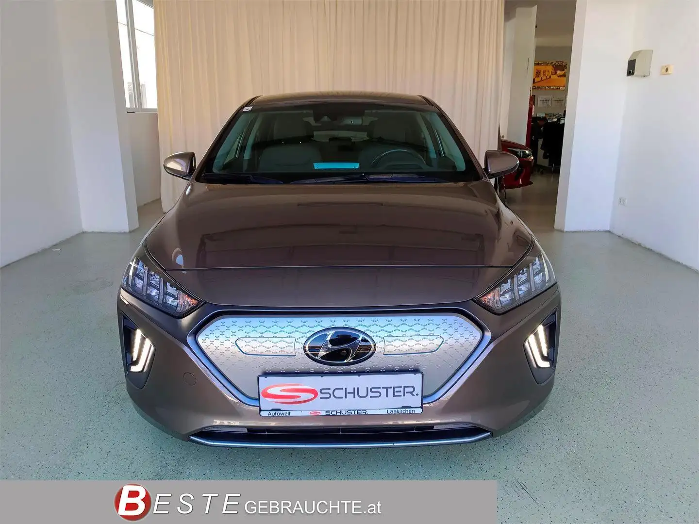 Hyundai IONIQ Ioniq Elektro Level 4 Braun - 2