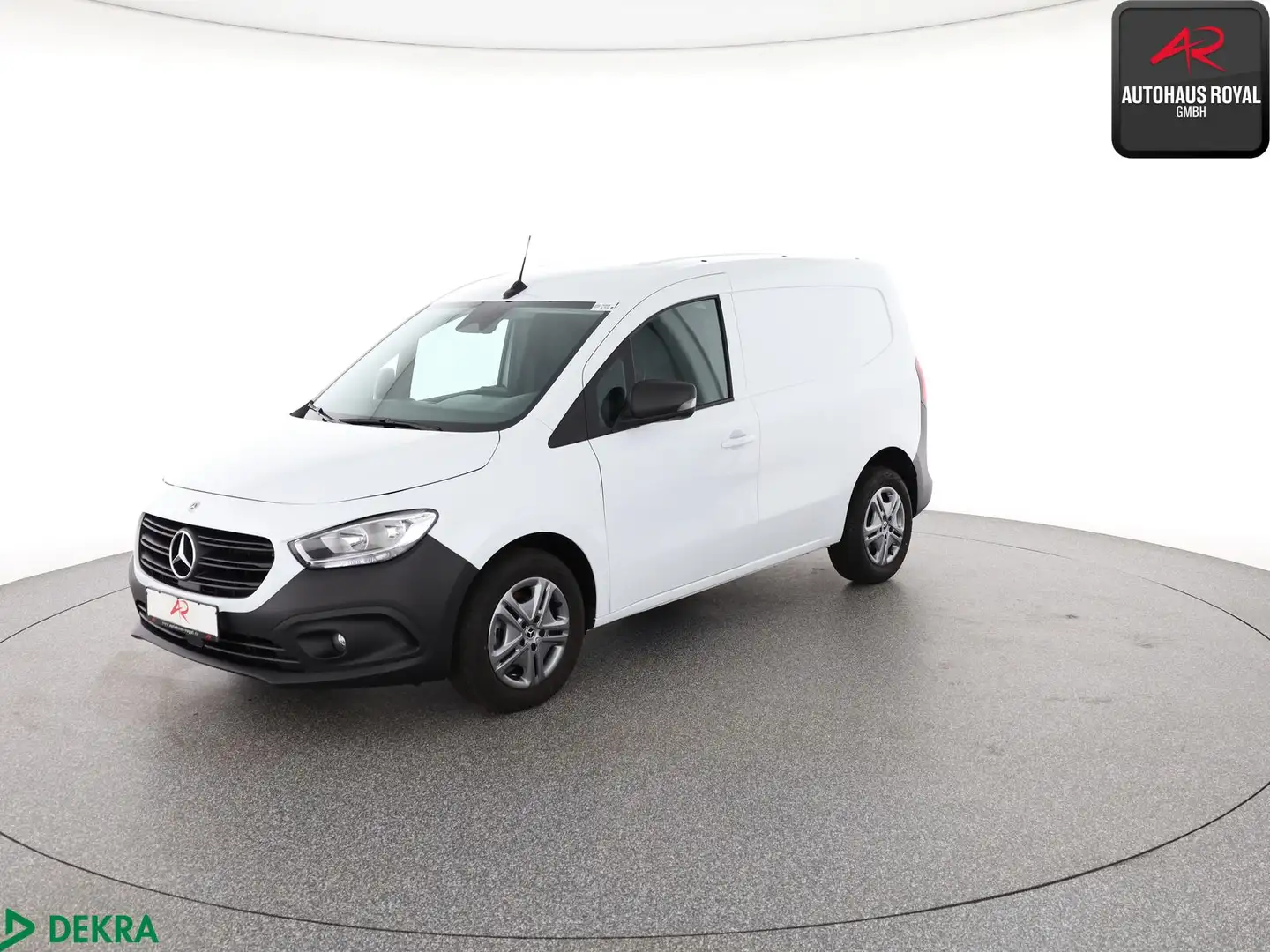 Mercedes-Benz Citan Citan 110 PRO KASTEN 3 SITZE KAMERA,CARPLAY,AHK Blanc - 1