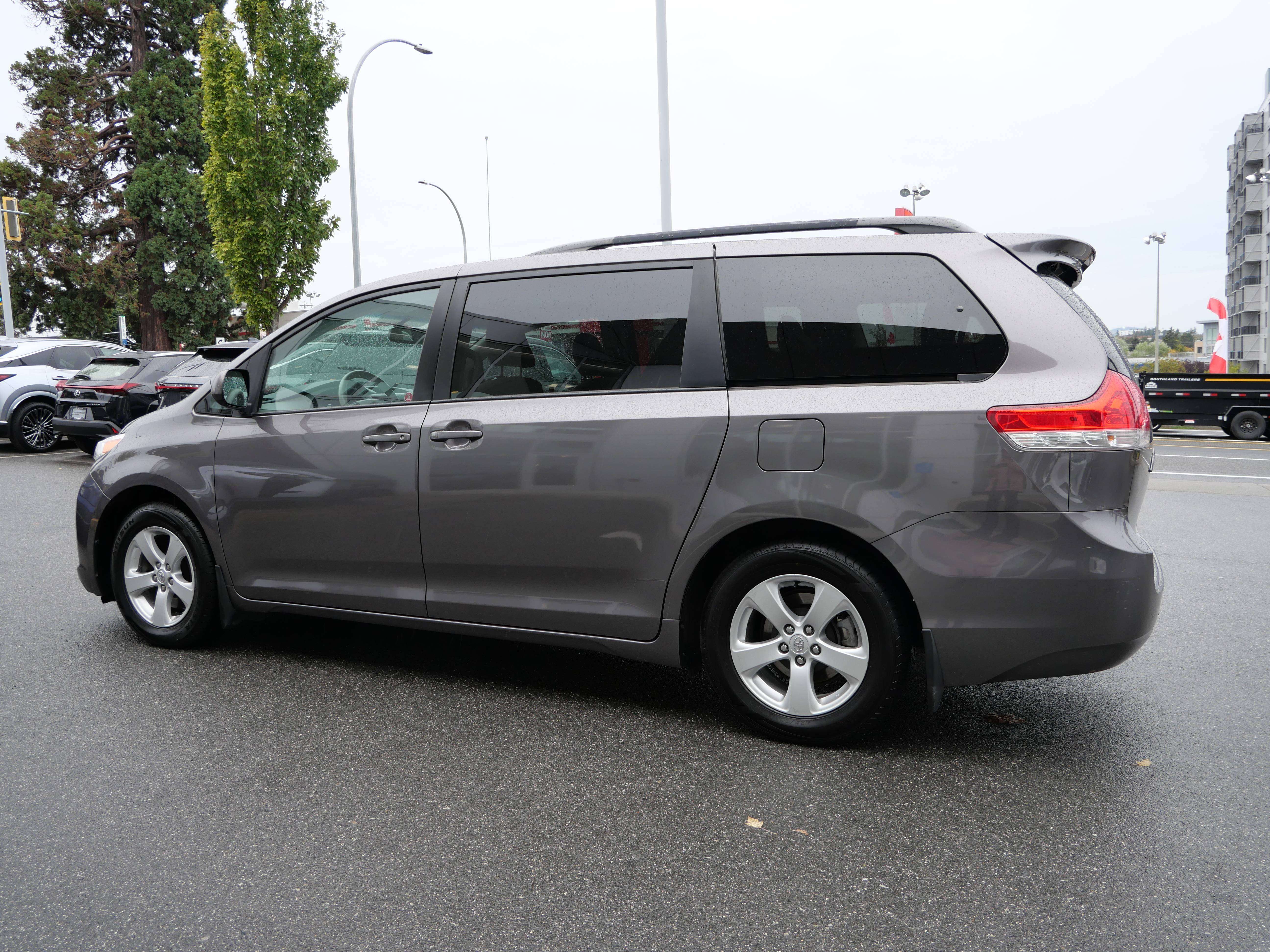 2014 Toyota Sienna