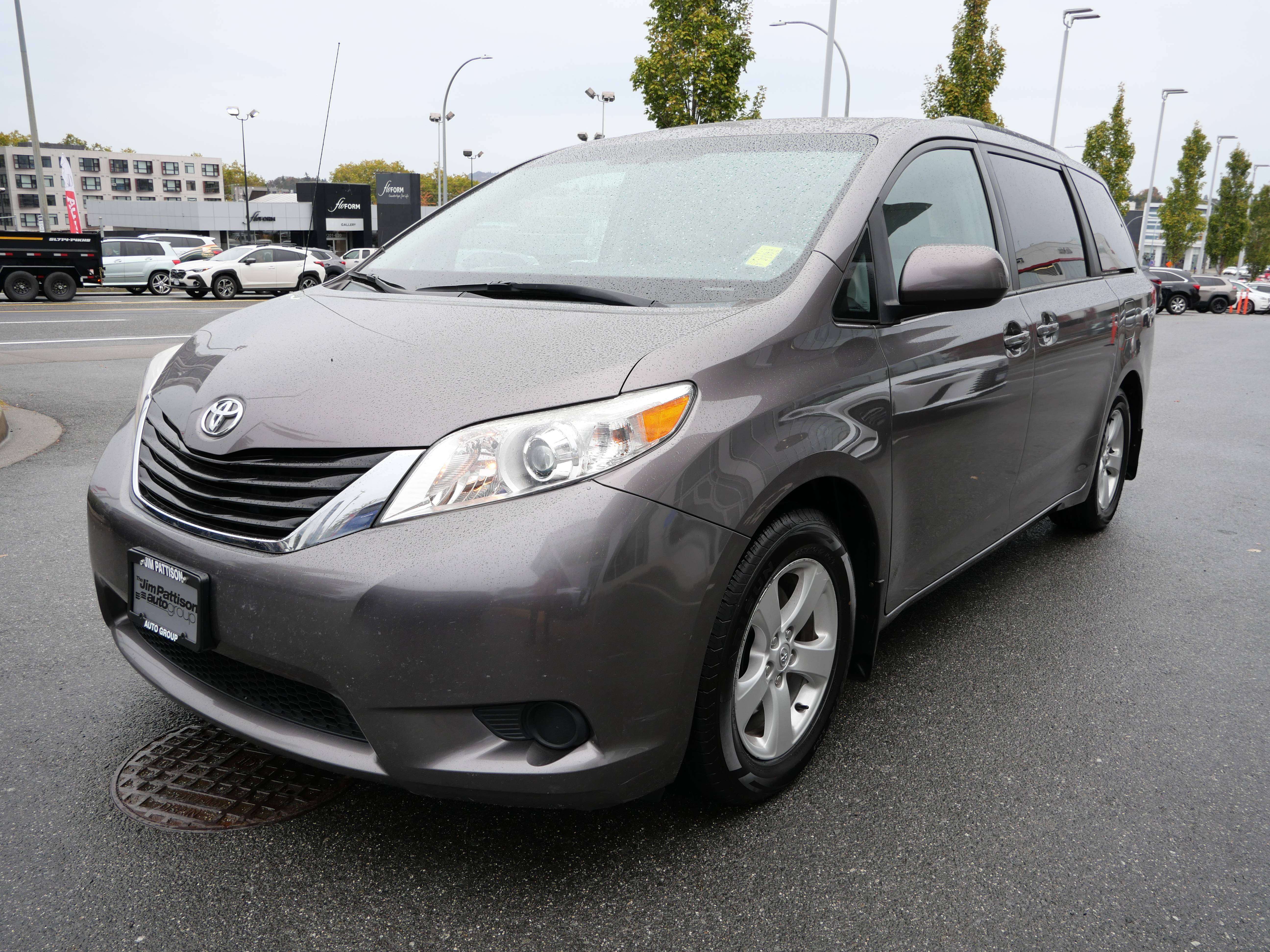 2014 Toyota Sienna