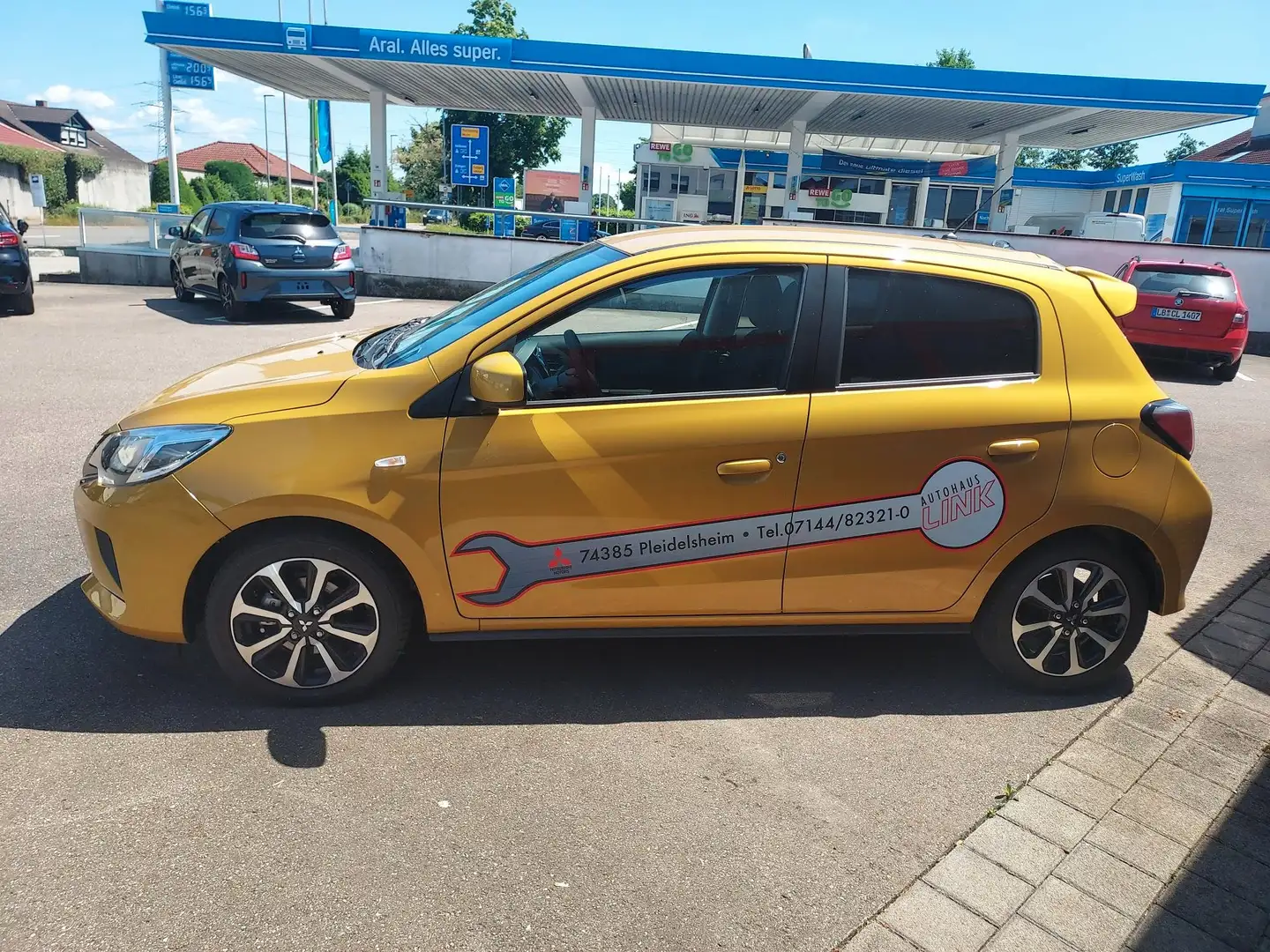 Mitsubishi Space Star AS Jaune - 2