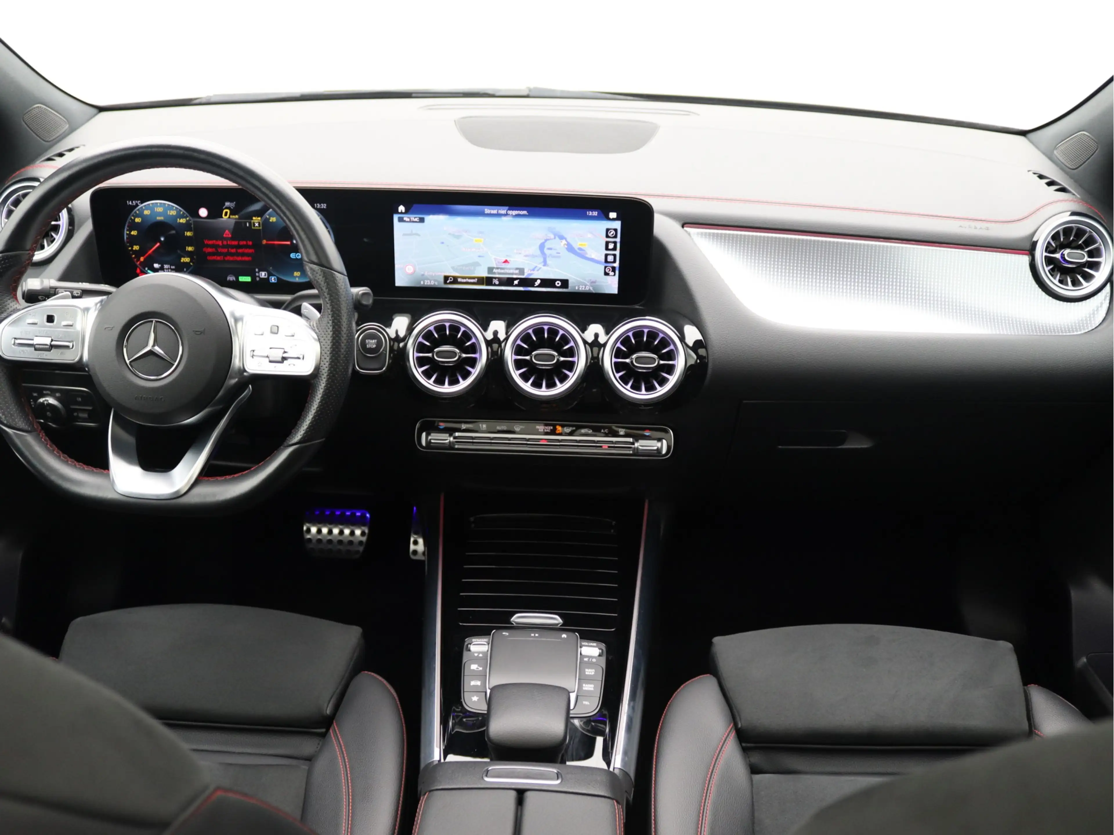 Mercedes-Benz EQA 250 AMG 67 kWh Pano, Memory, Distronic, Trekhaak — photo 13