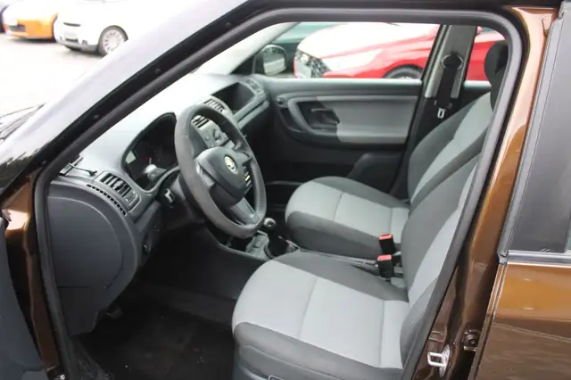 Skoda Fabia view 10