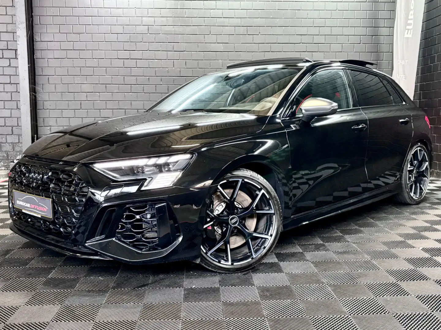 Audi RS3 Sportback RS quattro 2.5 TFSI 400 CV Noir - 1
