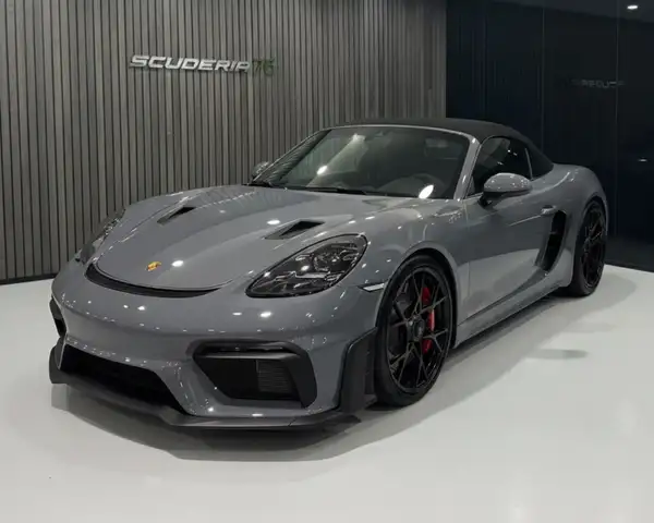 Porsche 718 Spyder