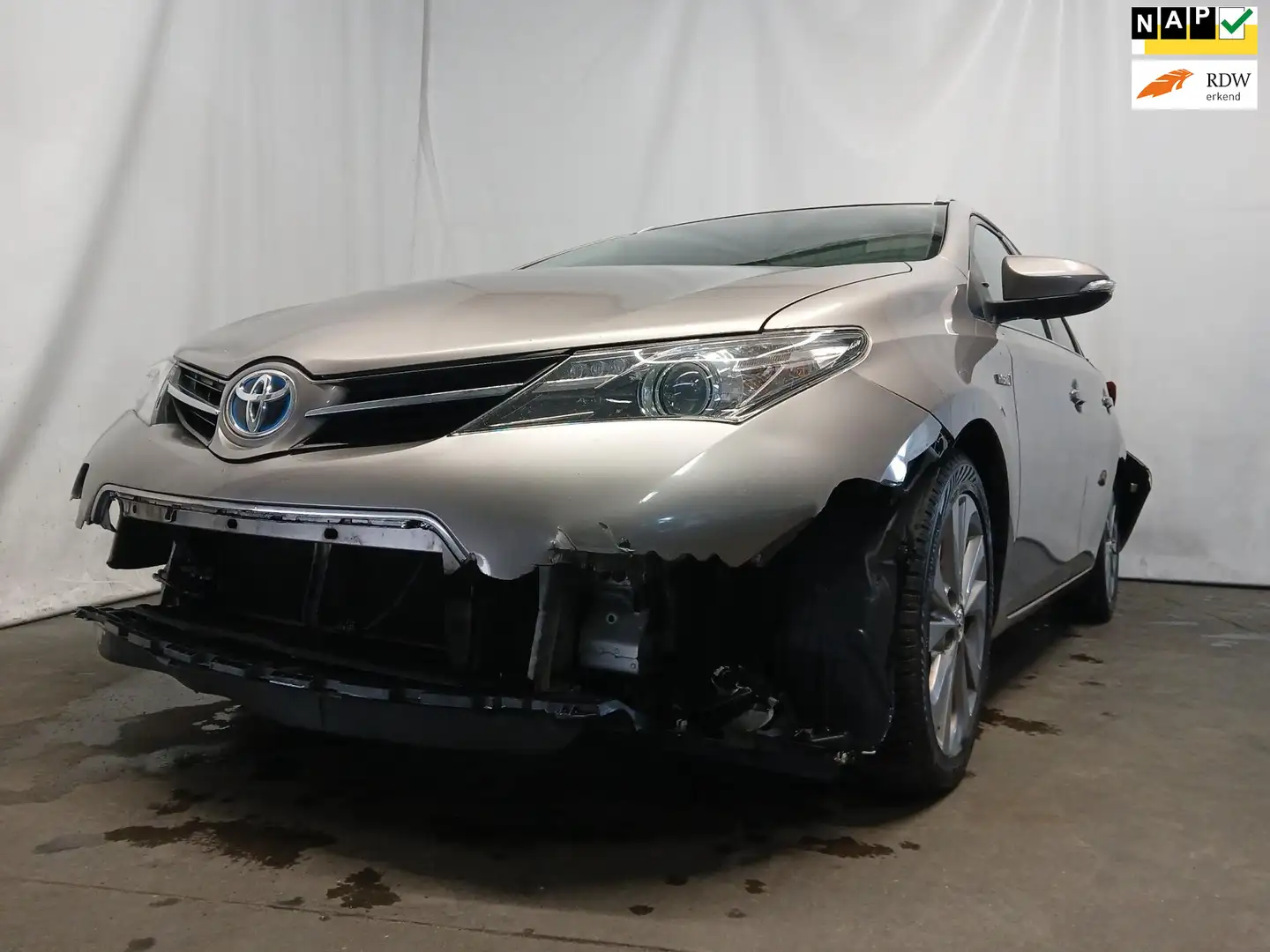 Toyota Auris Touring Sports 1.8 Hybrid Lease SCHADEAUTO!! Bruin - 1