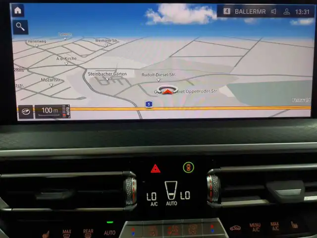 BMW X3 view 12
