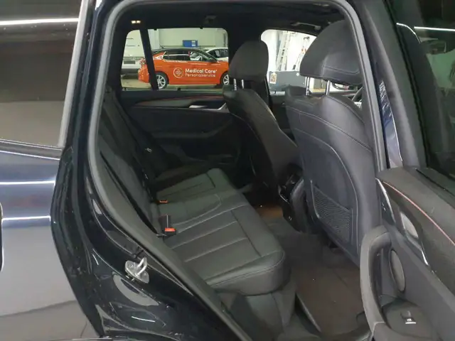 BMW X3 view 14