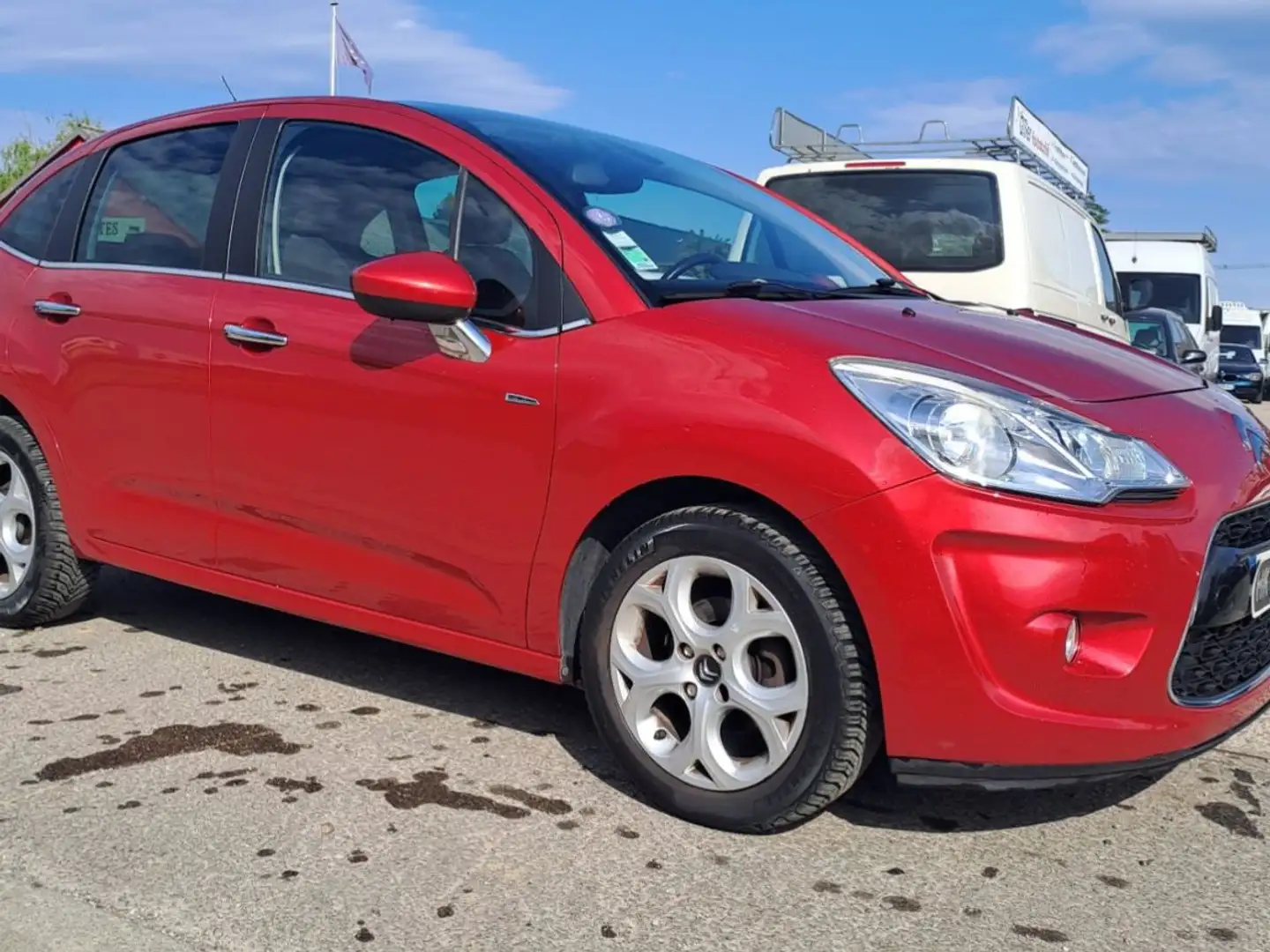 Citroen C3 II 1.4 VTi Airdream 95 cv Boite auto 1ère main Rouge - 2