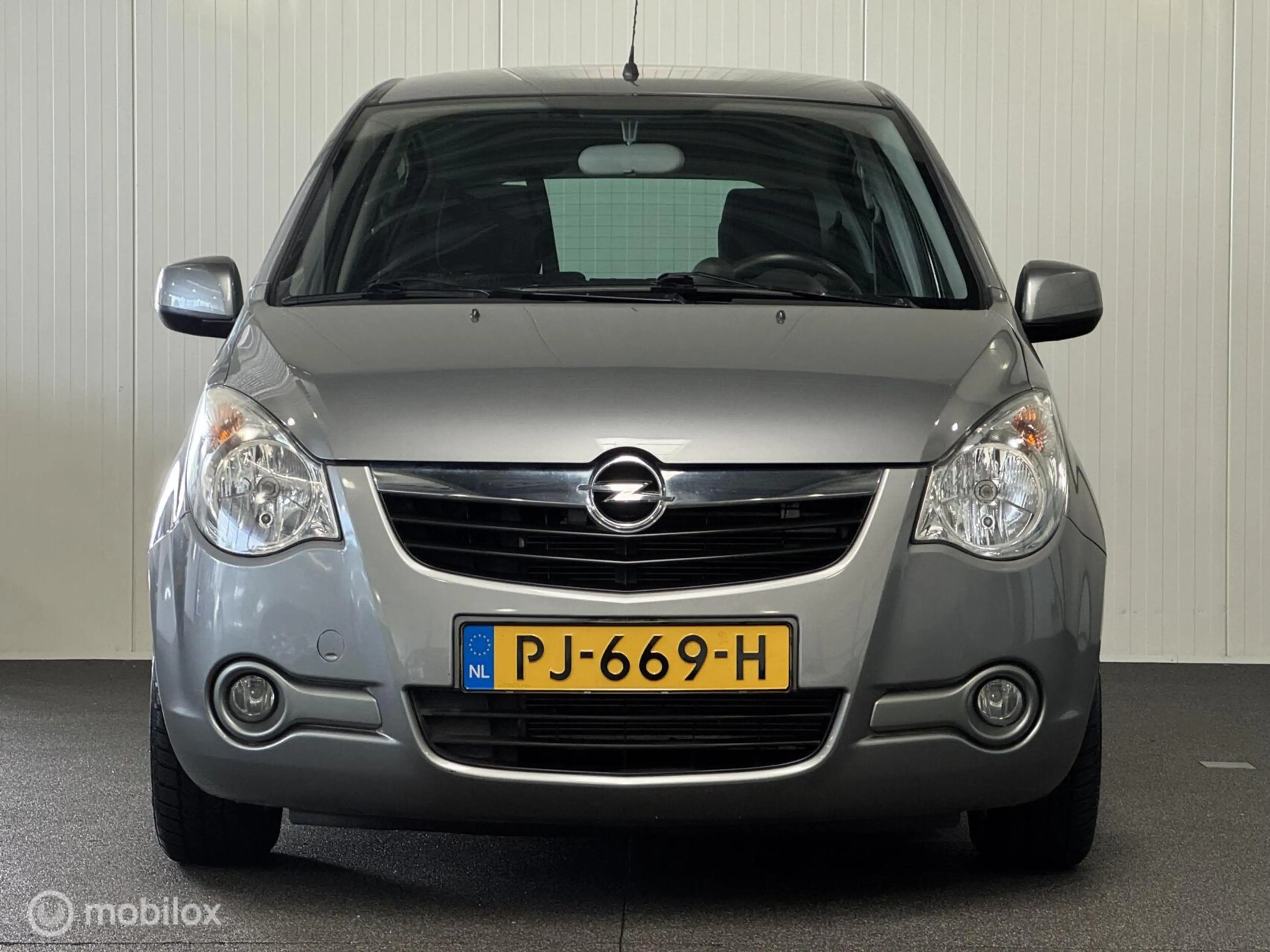 Opel Agila 1.2 Edition AUTOMAAT [ volledige historie Airco ] — photo 4