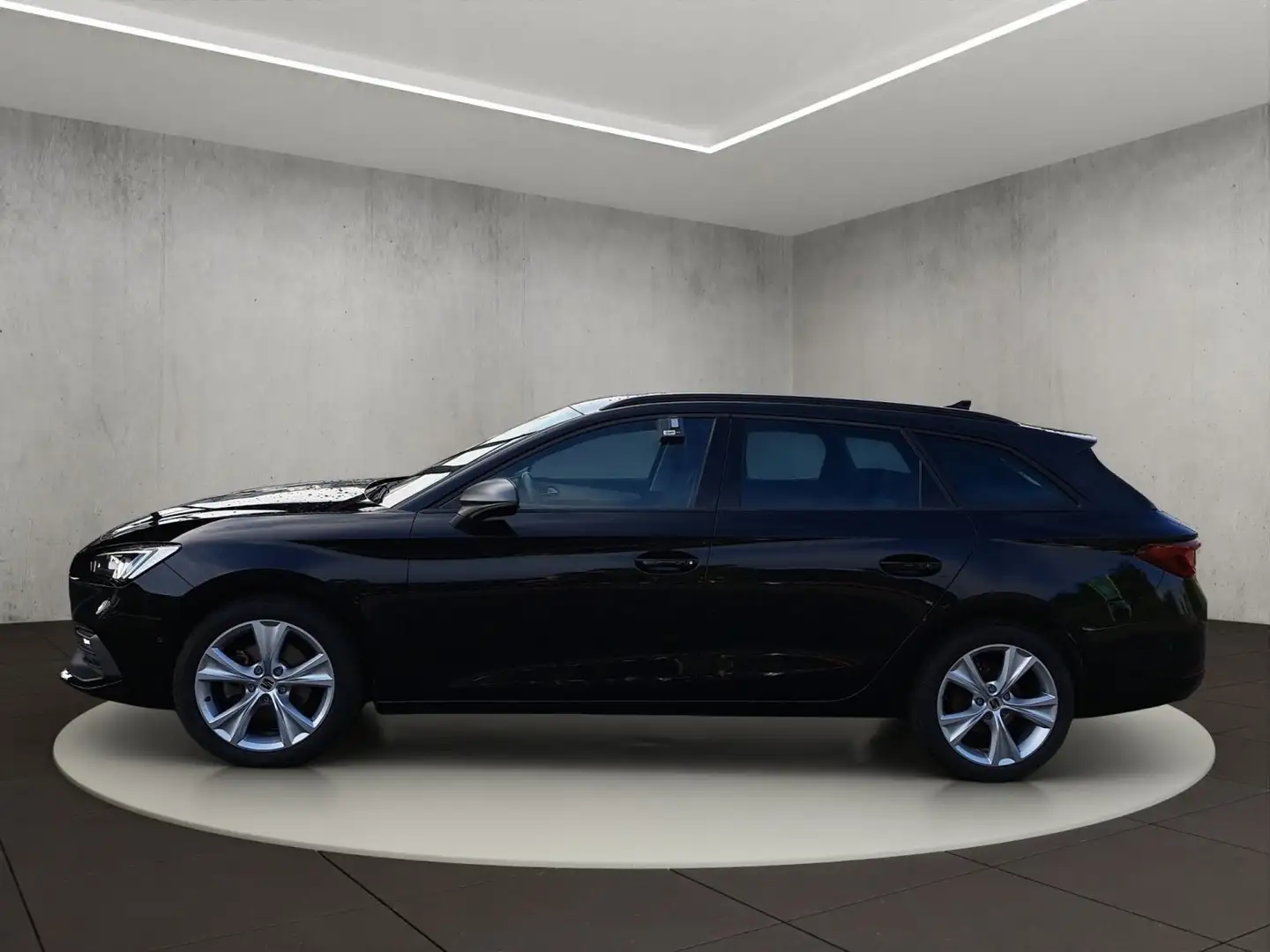 SEAT Leon Sportstourer FR Black - 2