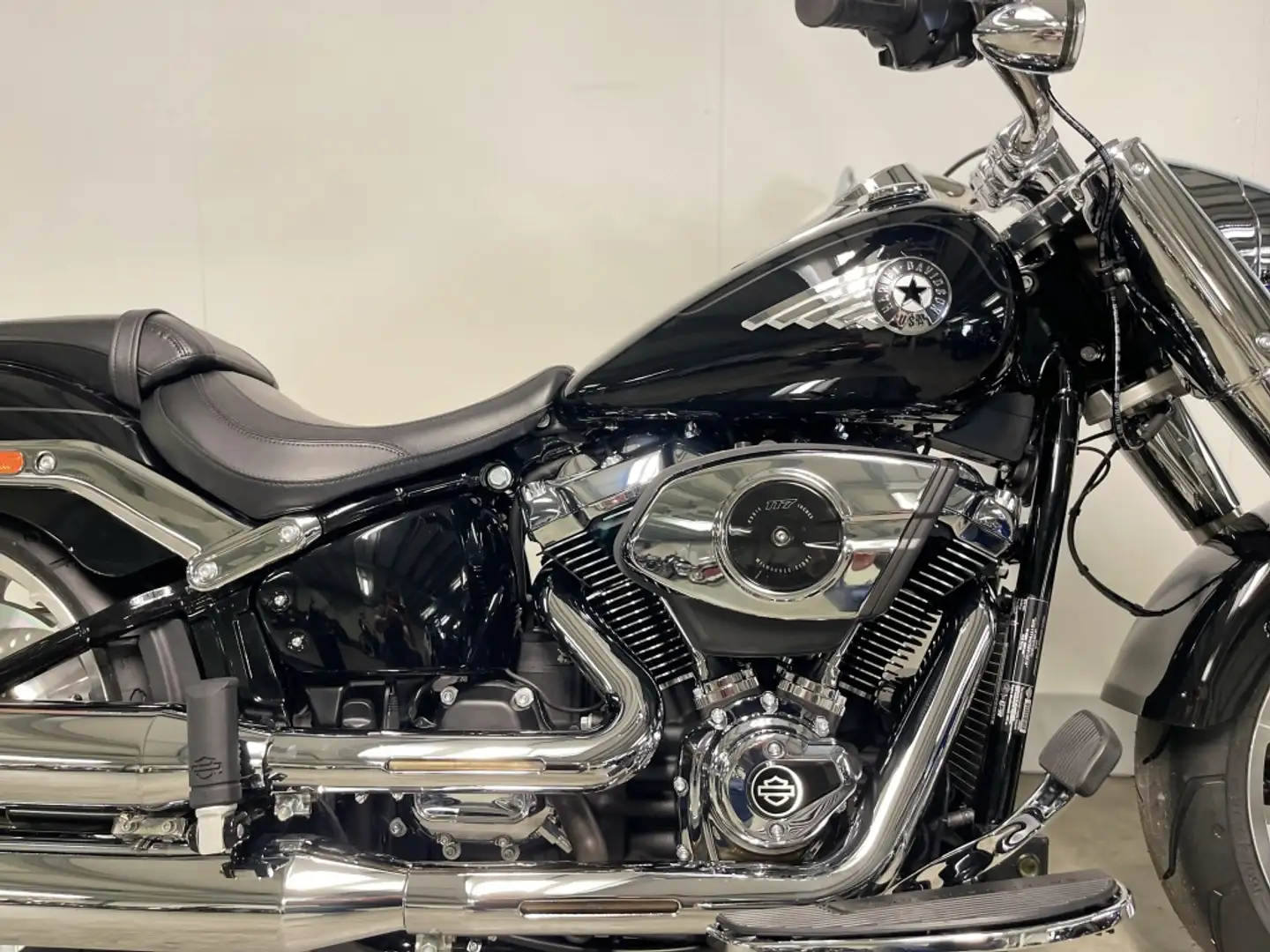 Harley-Davidson Fat Boy SOFTAIL FLFB Negru - 2