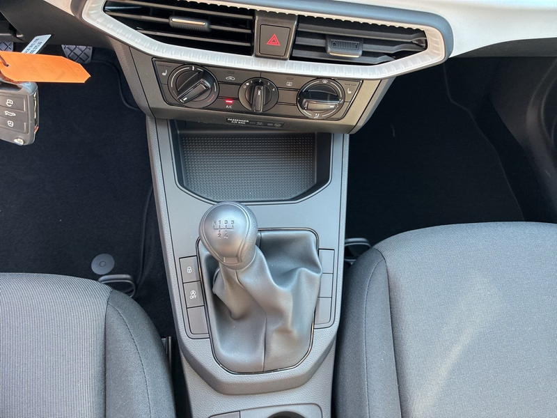 SEAT Ibiza Reference Edition 1.0 80PS — photo 13