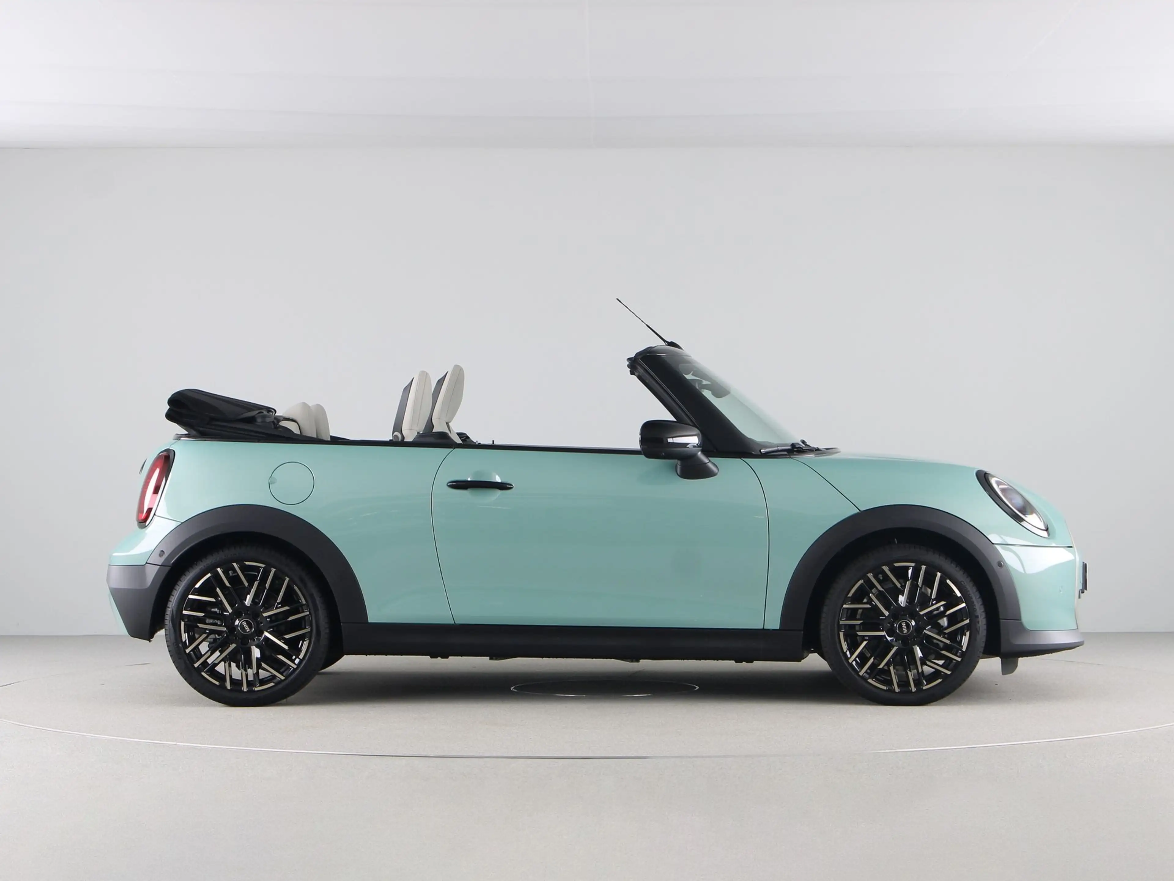 MINI Cooper S Cabrio Favoured Pakket XL PRIVATE LEASE EUR 785,- (60 mnd — photo 10