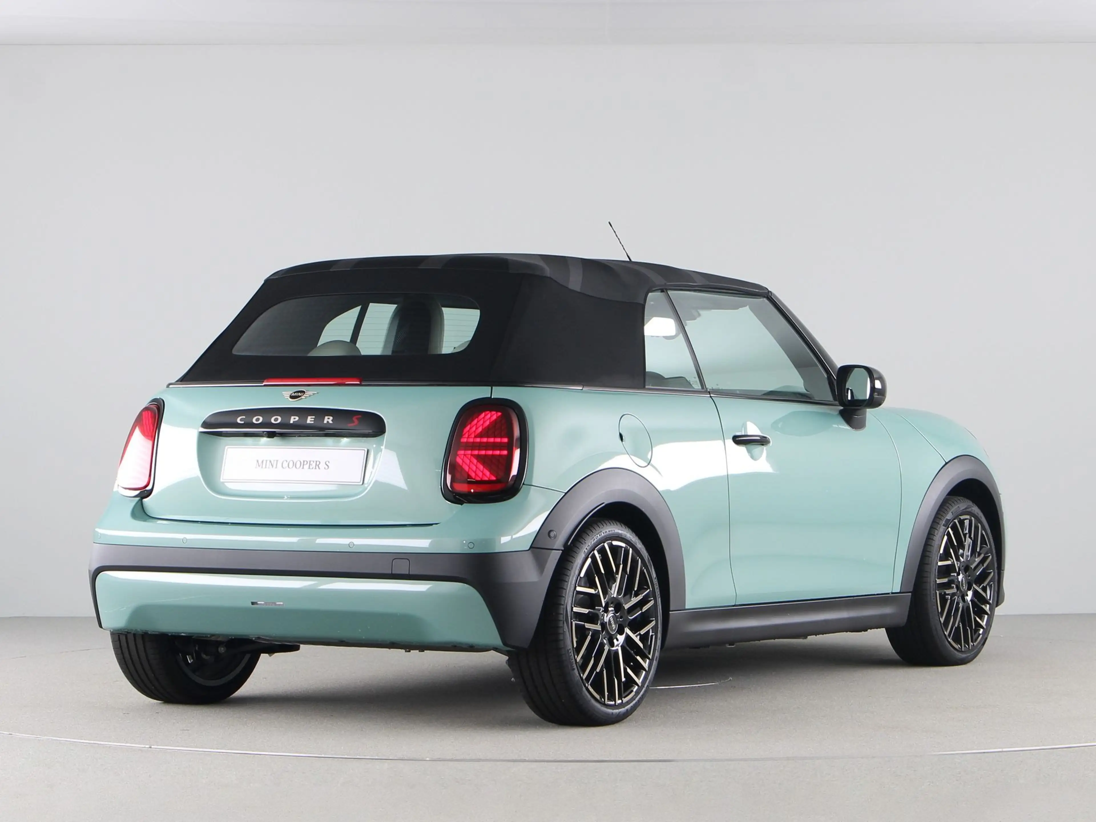 MINI Cooper S Cabrio Favoured Pakket XL PRIVATE LEASE EUR 785,- (60 mnd — photo 12