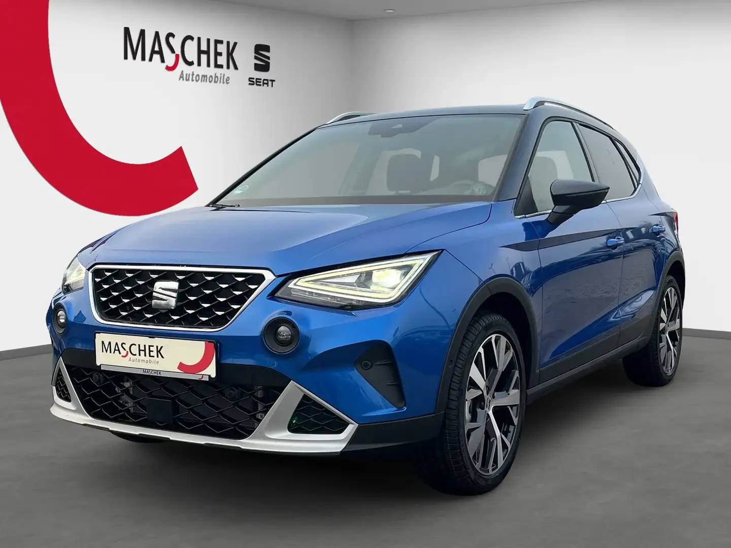 SEAT Arona Xperience 1.5 TSI DSG  Navi/LED/18 Alu LM Blauw - 1