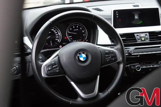 BMW X2 view 11