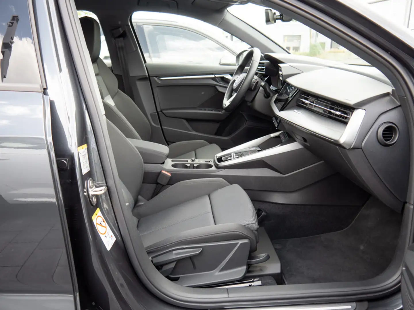 Audi A3 Sportback 35 TFSI advanced NAVI ACC HUD Gris - 2