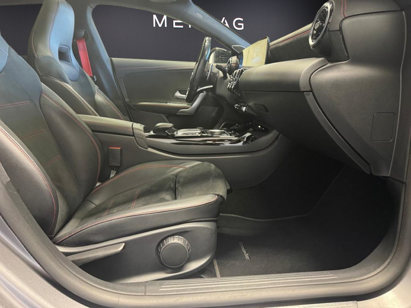 Mercedes-Benz CLA 35 AMG AMG CLA 35 4M *Pano Night Burmester Kamera — photo 8