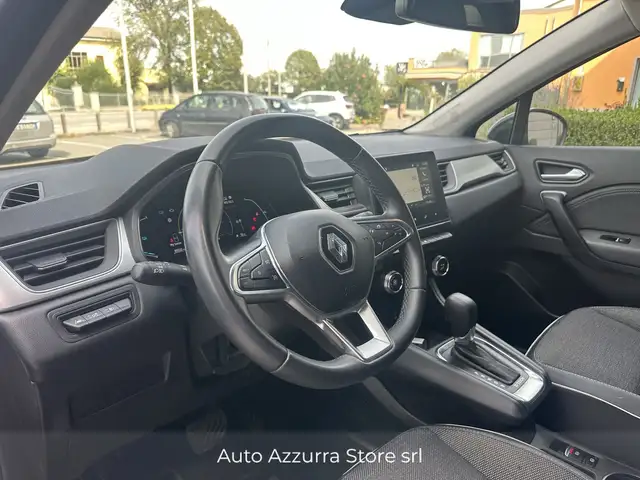 Renault Captur view 11
