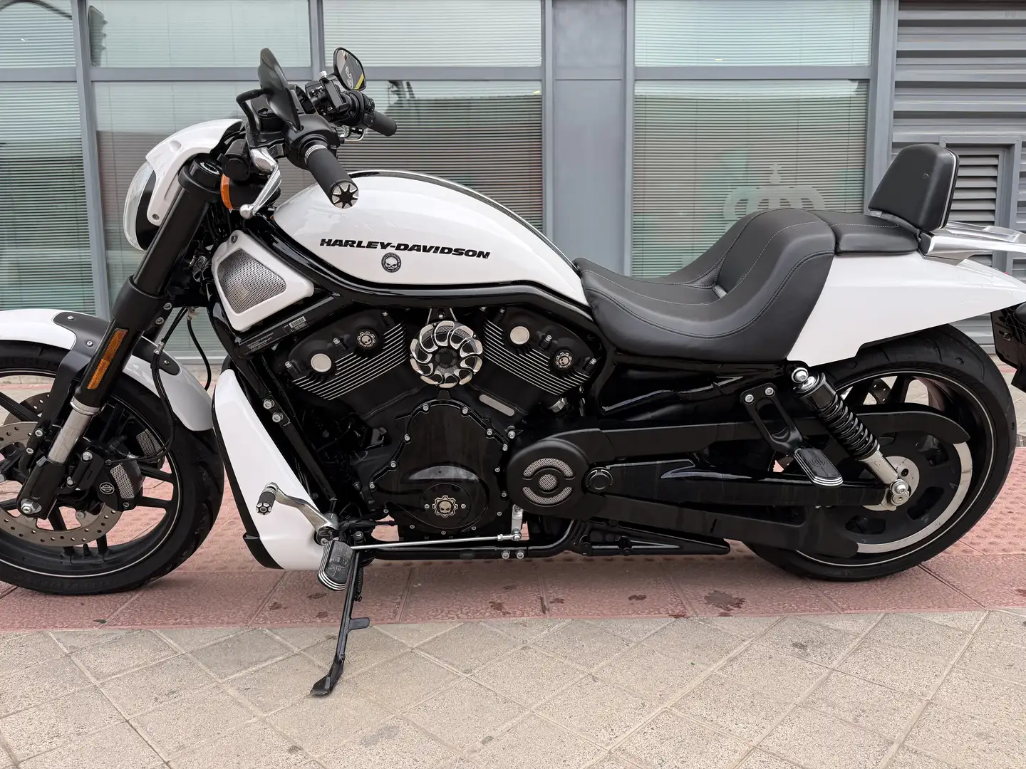 Harley-Davidson VRSC Night Rod Harley V-Rod Night Rod Special 2016 – 11.000 km – - 1